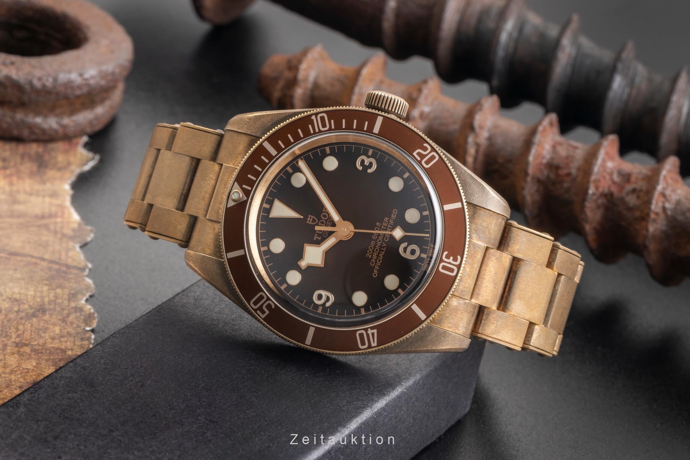 Tudor Black Bay bronze automatic men's watch 79012M  [2504304]