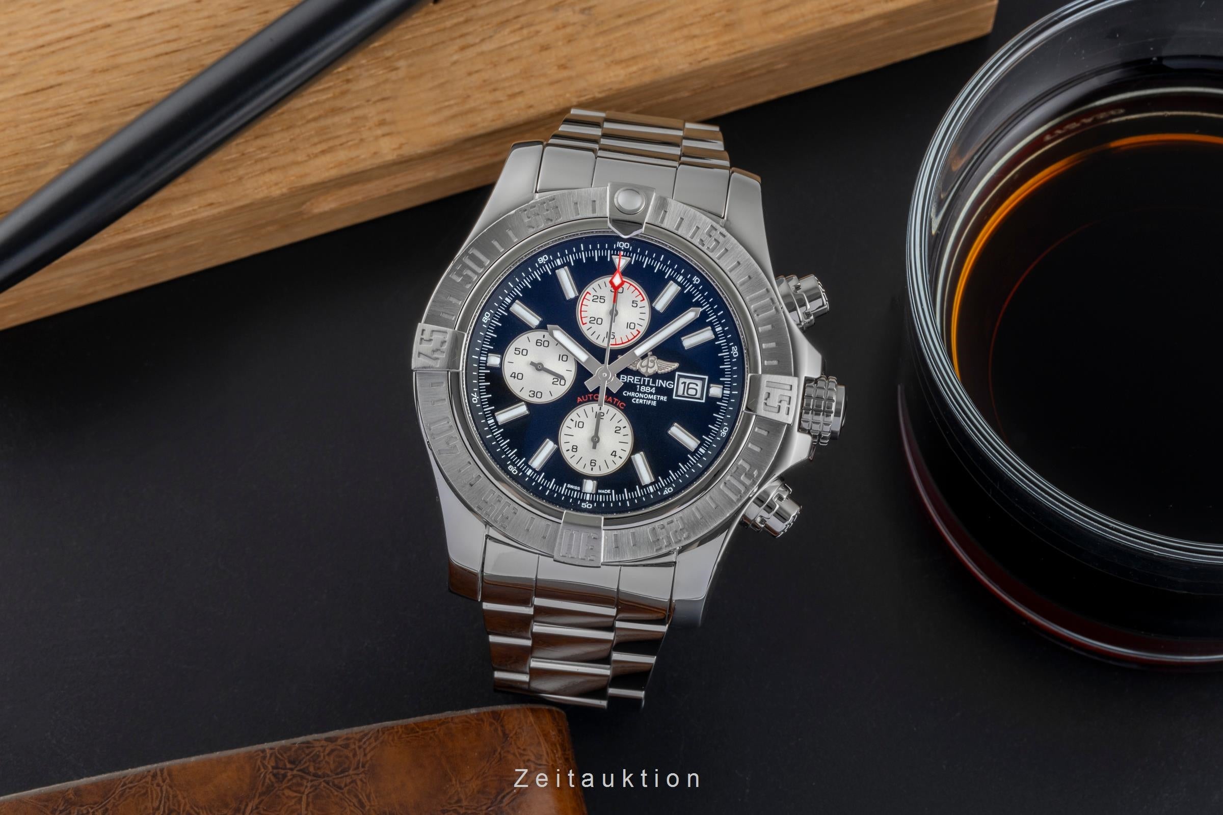 Breitling Super Avenger II chronographe acier automatique montre pour hommes A13371  [2504308]