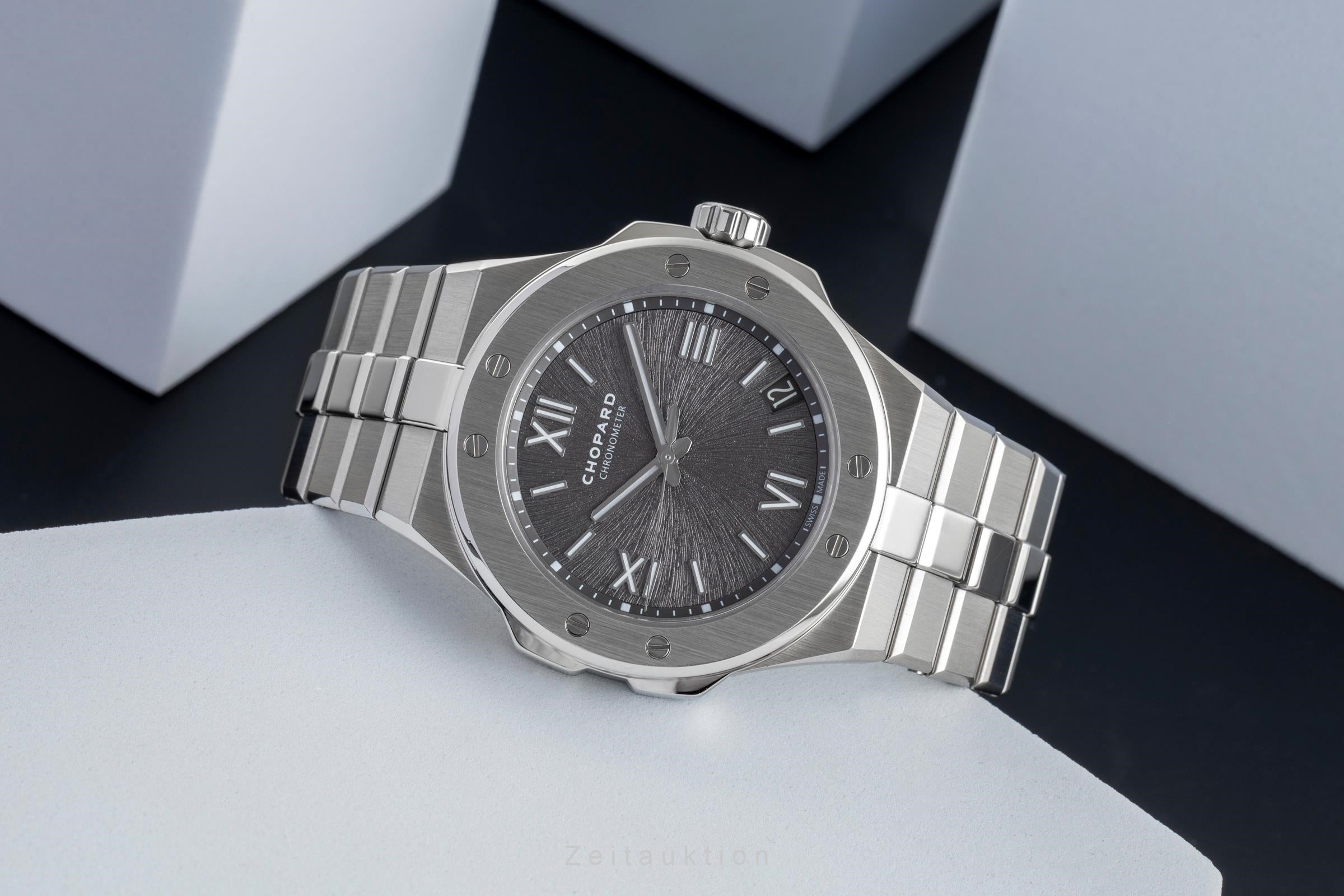 Chopard Alpine Eagle steel automatic men's watch 298600-3002 LP: 15900EUR  [2504325]