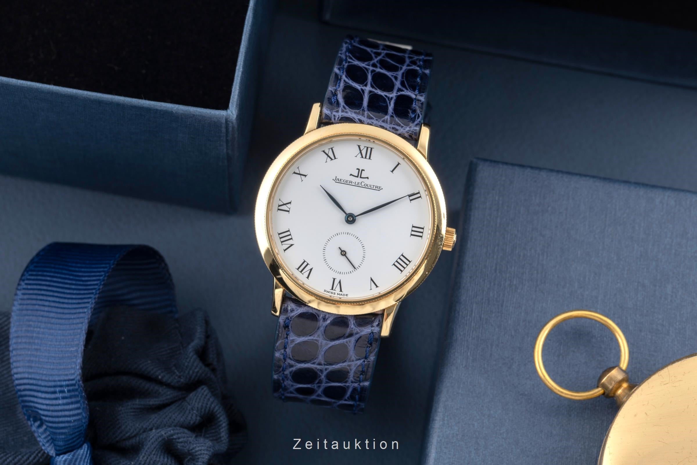 Jaeger LeCoultre Gentilhomme 18 ct gold manual winding Kal. 818/4