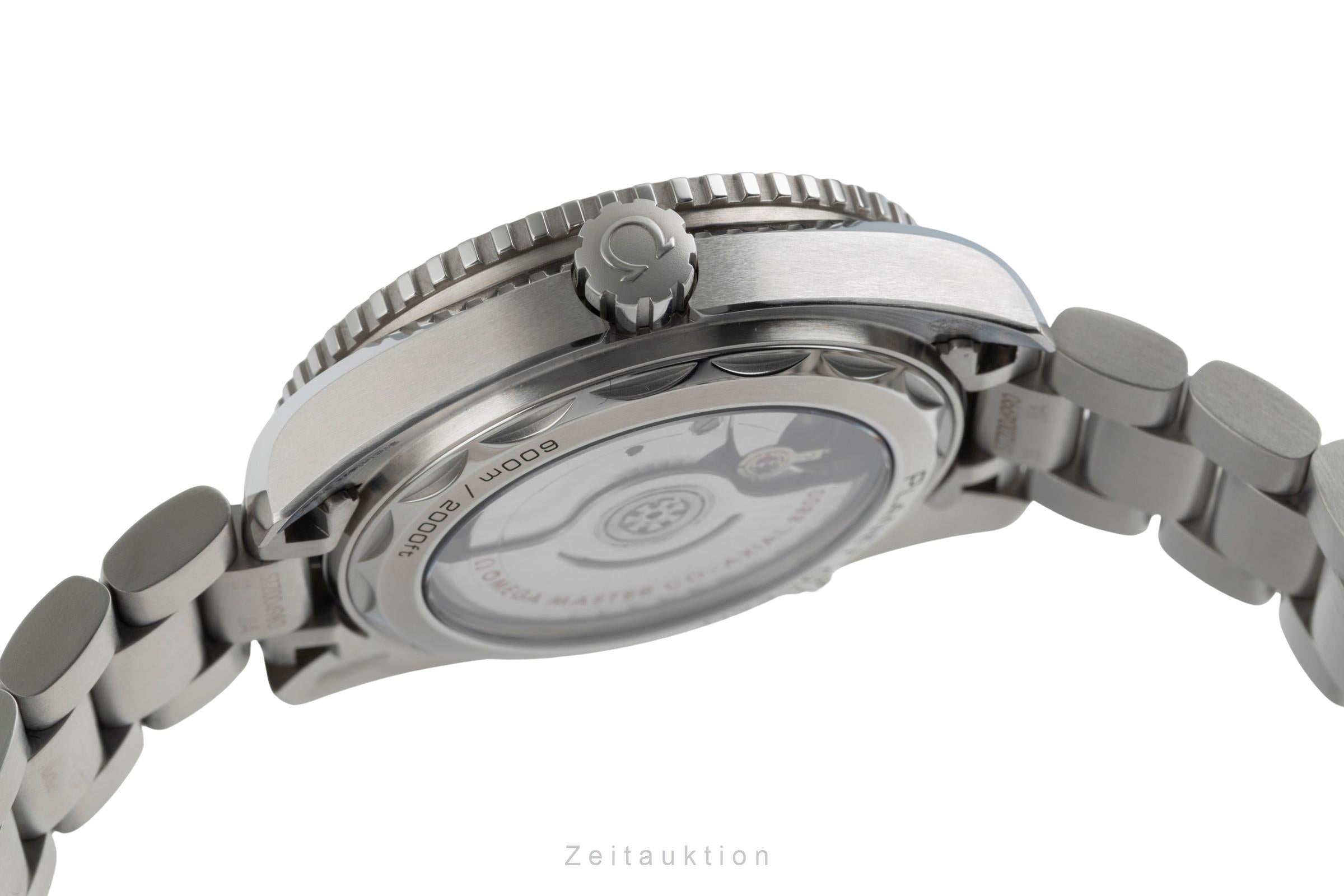 Omega Seamaster steel automatic men's watch 215.30.40.20.03.001  [2504370]