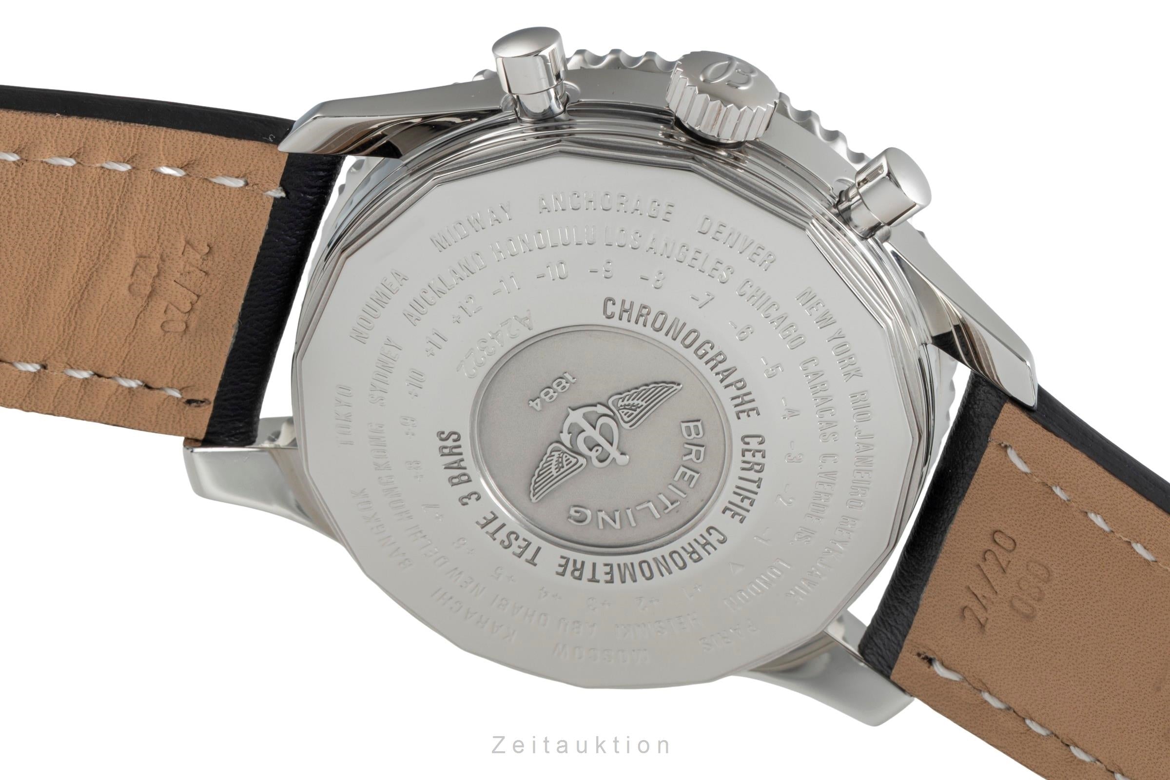 Breitling Navitimer World chronograph steel automatic Kal. B24 Ref