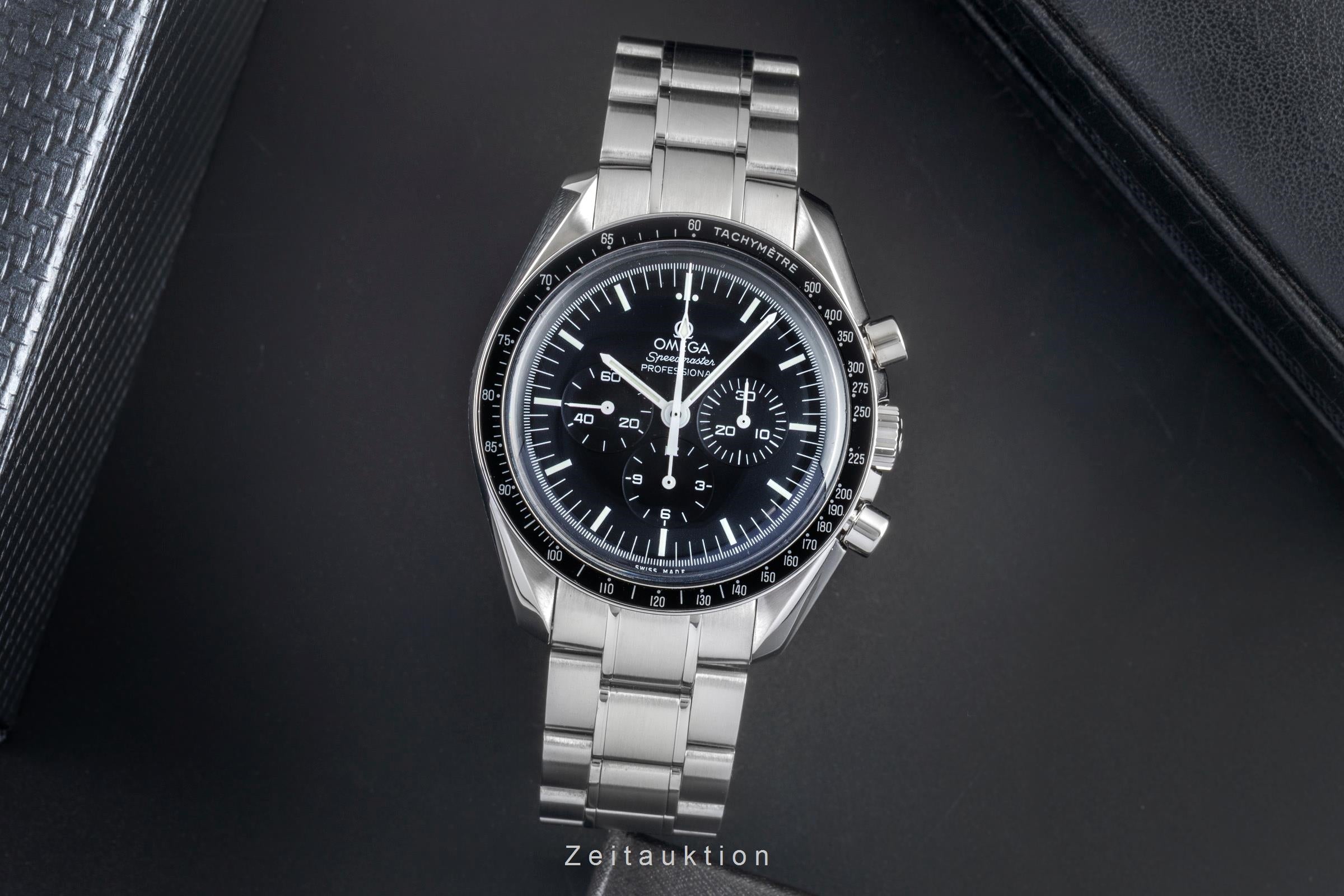 Omega Speedmaster Moonwatch chronographe acier à remontage manuel montre pour hommes 311.30.42.30.01.005 LP: 7600EUR  [2504445]