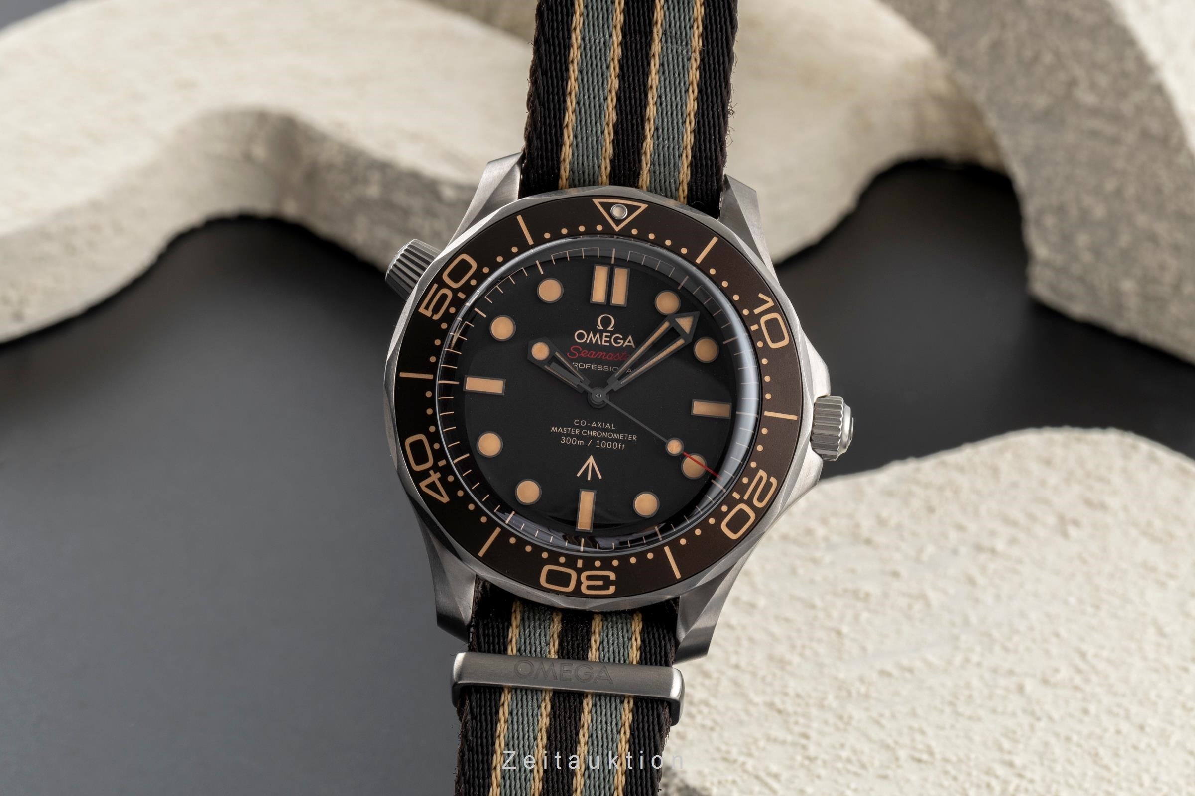 Omega Seamaster titanium automatic men's watch 210.92.42.20.01.001 LP: 9700EUR  [2504450]