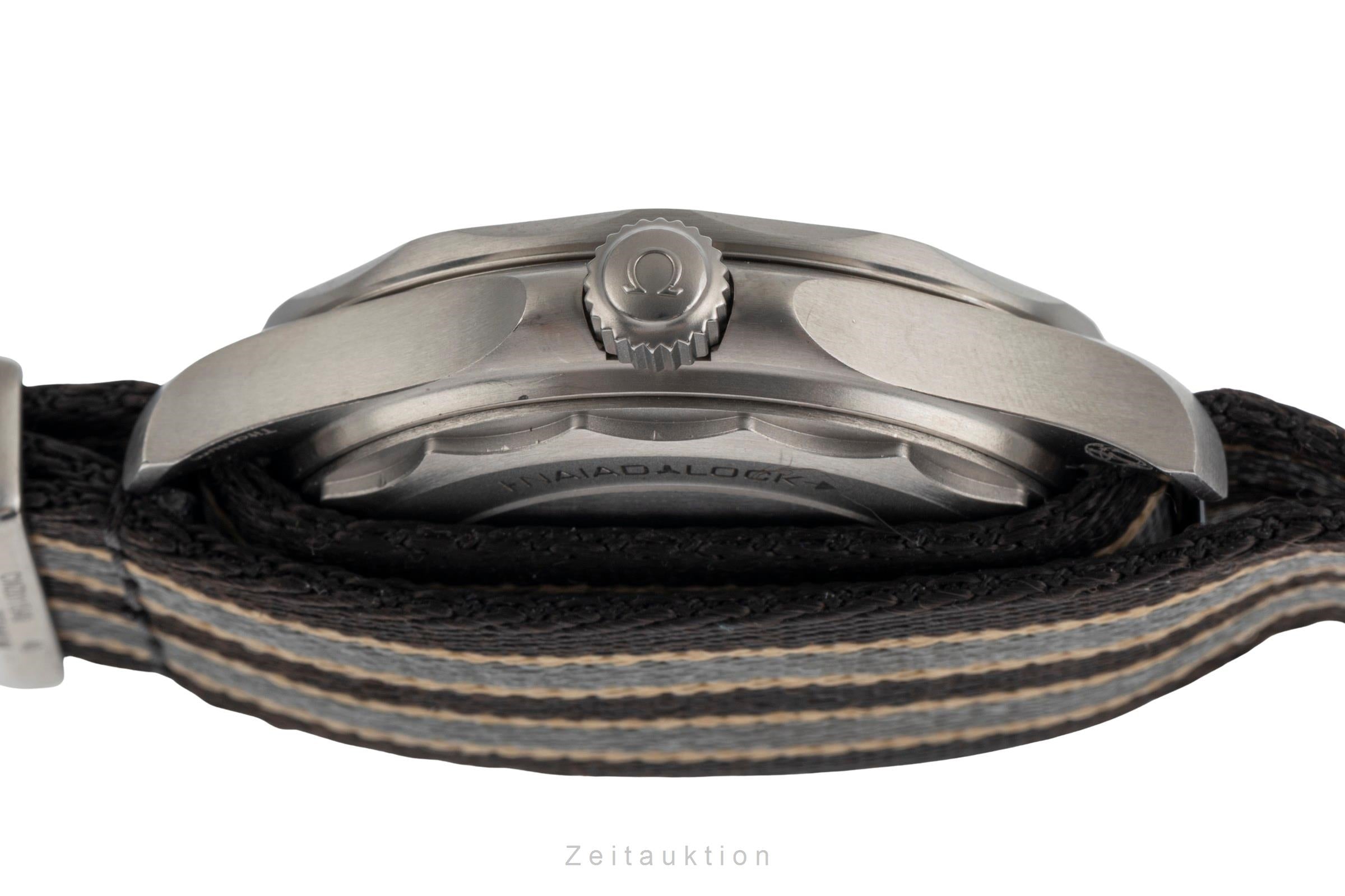 Omega Seamaster titanium automatic men's watch 210.92.42.20.01.001 LP: 9700EUR  [2504450]