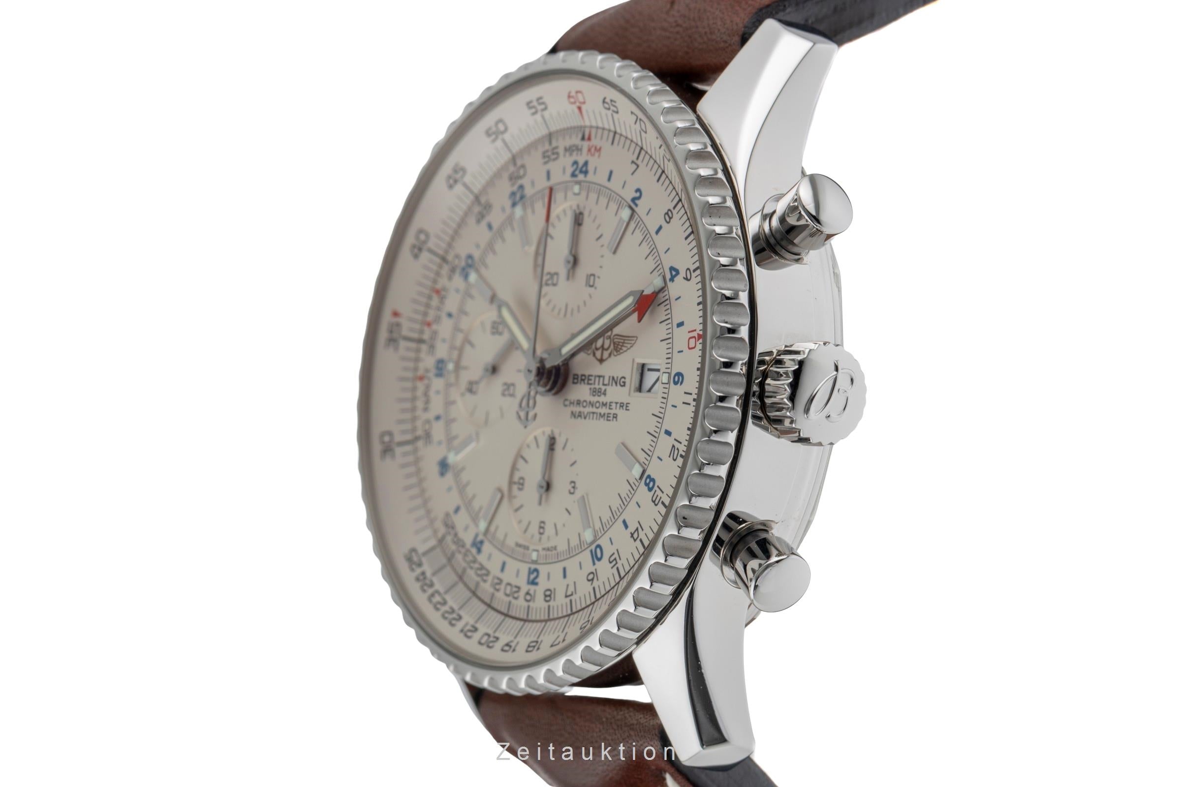 Breitling Navitimer World GMT Chronograph Automatik Ref. A24322 Box & Papiere  [2504472]