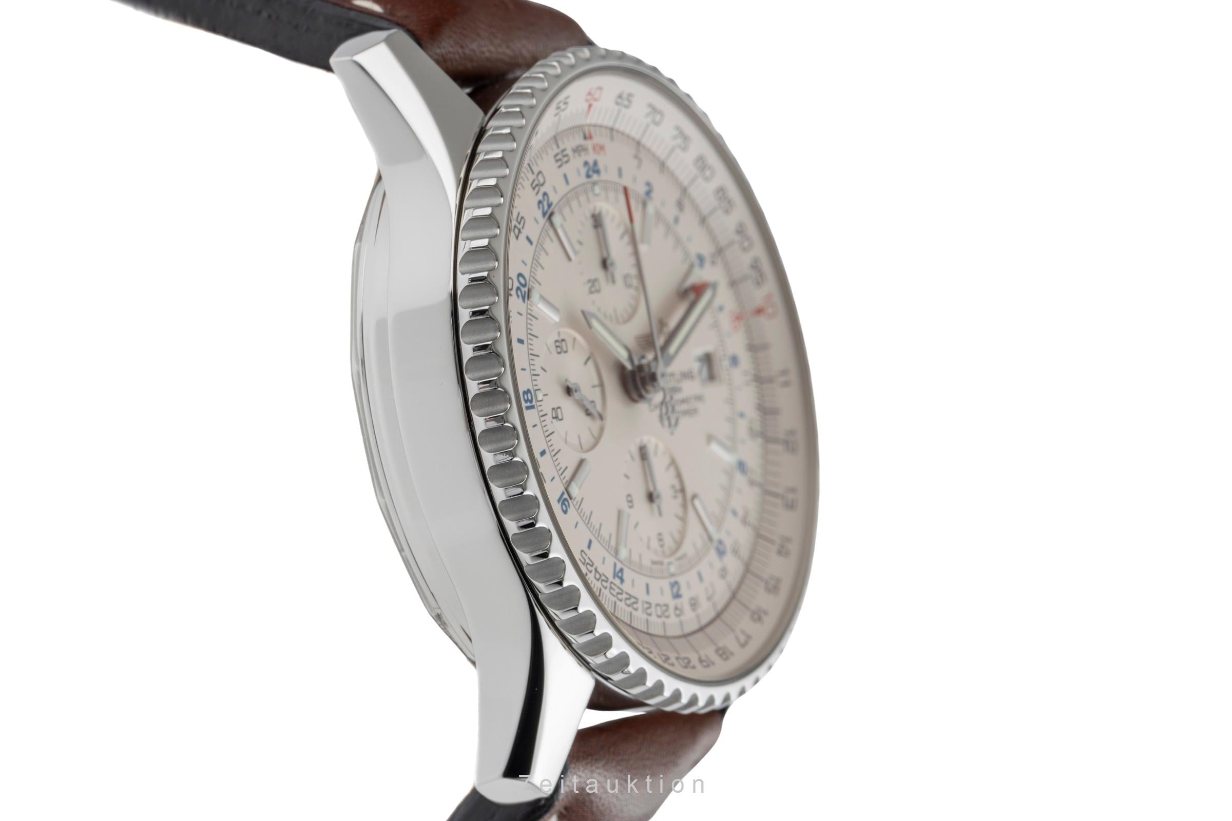 Breitling Navitimer World GMT Chronograph Automatik Ref. A24322 Box & Papiere  [2504472]