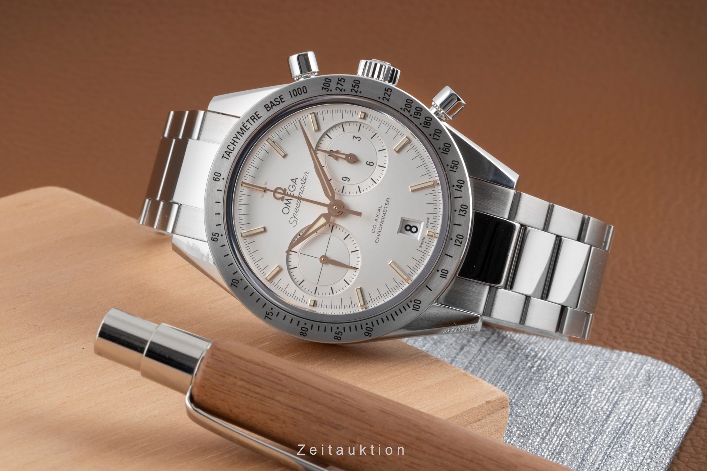 Omega Speedmaster chronographe acier automatique montre pour hommes 331.10.42.51.02.002  [2504478]