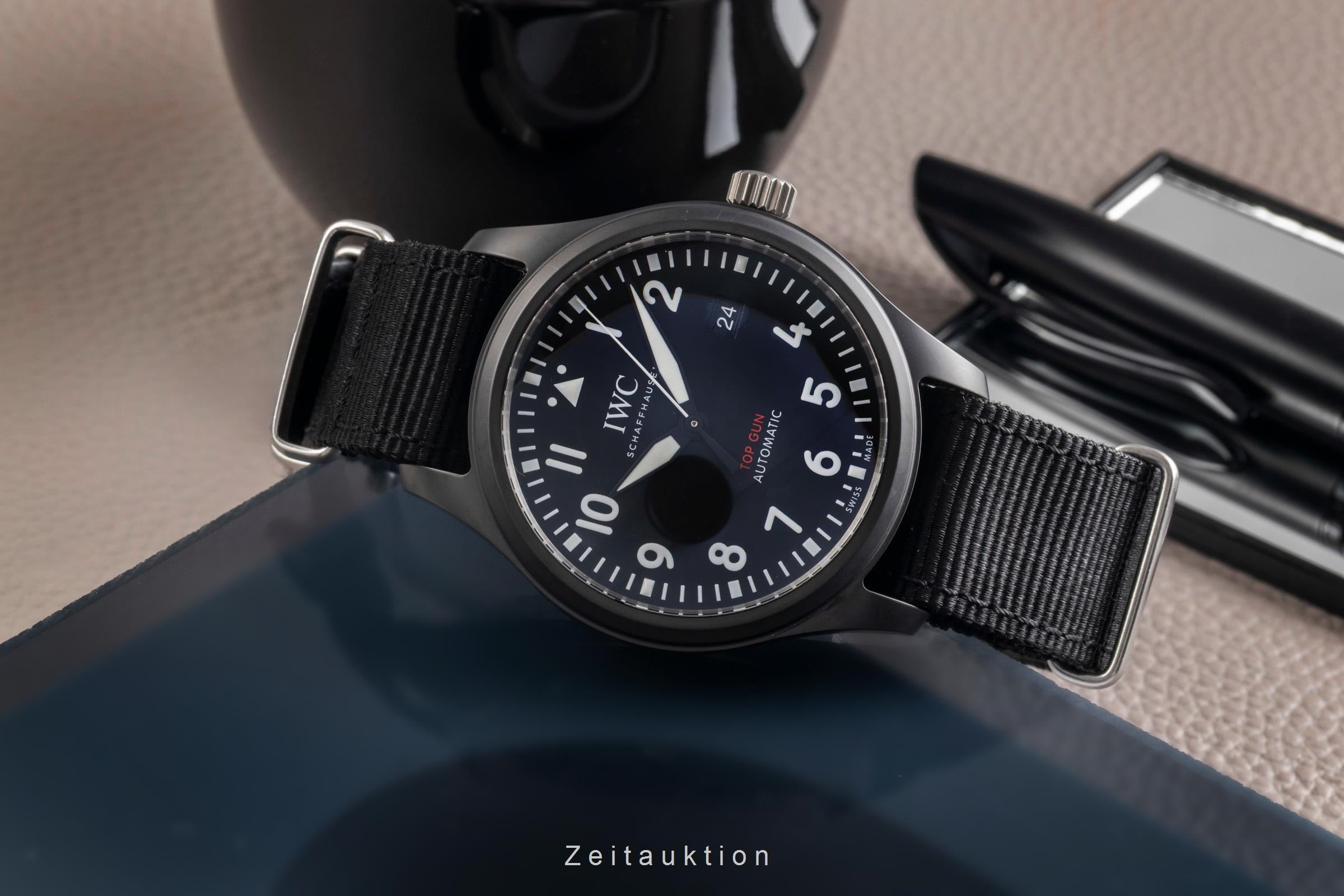 IWC Pilot ceramic / titanium automatic men's watch IW326901 LP: 7000EUR  [2504482]