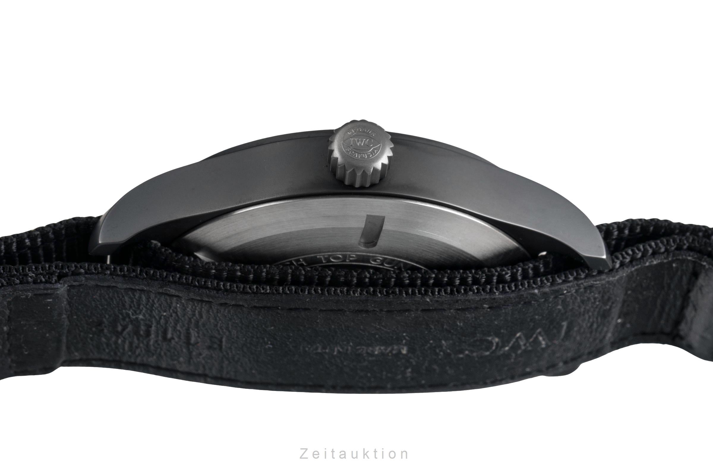 IWC Pilot ceramic / titanium automatic men's watch IW326901 LP: 7000EUR  [2504482]