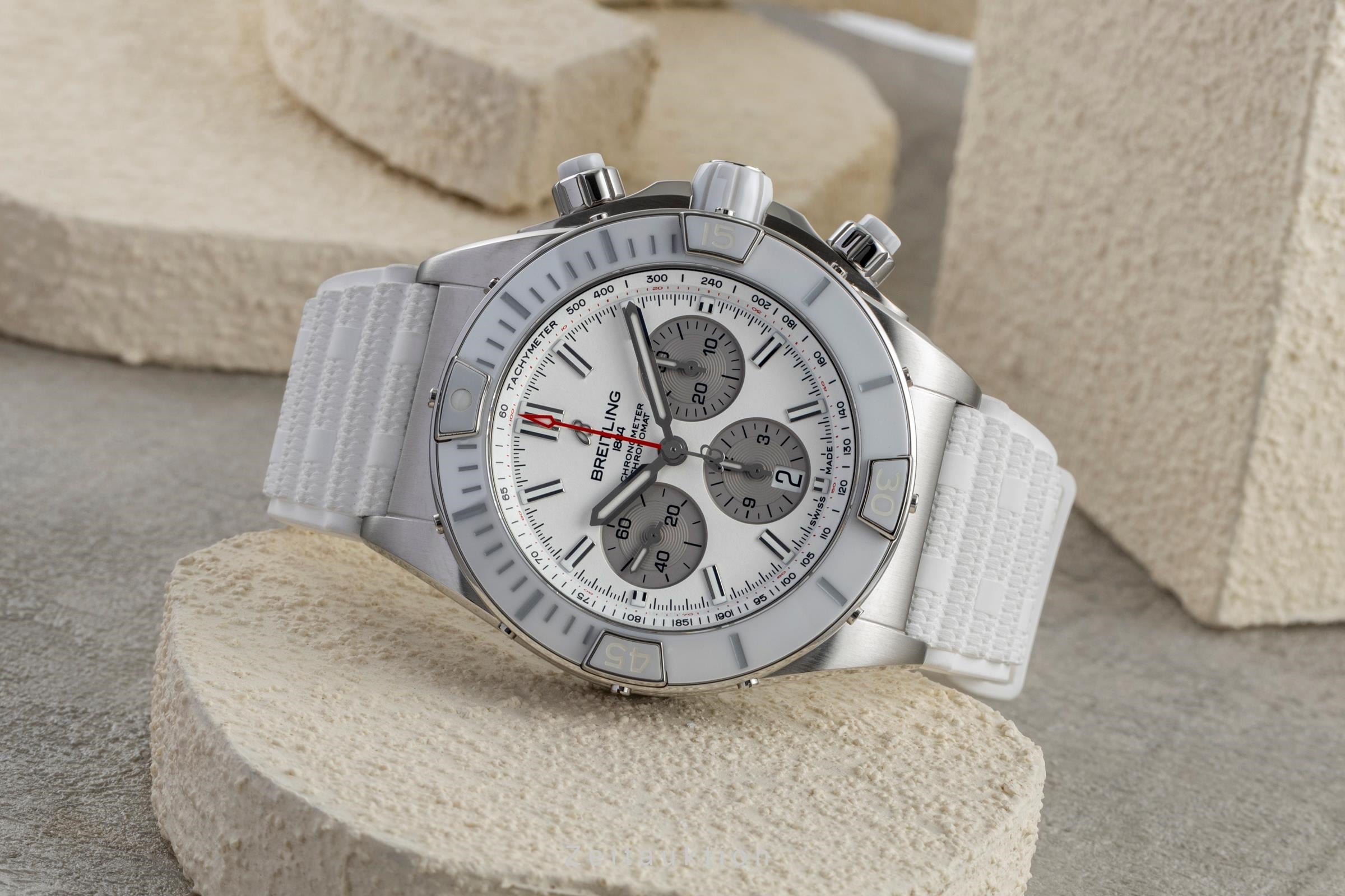 Breitling Chronomat chronographe acier automatique montre pour hommes AB0136A71A1S1  [2504486]