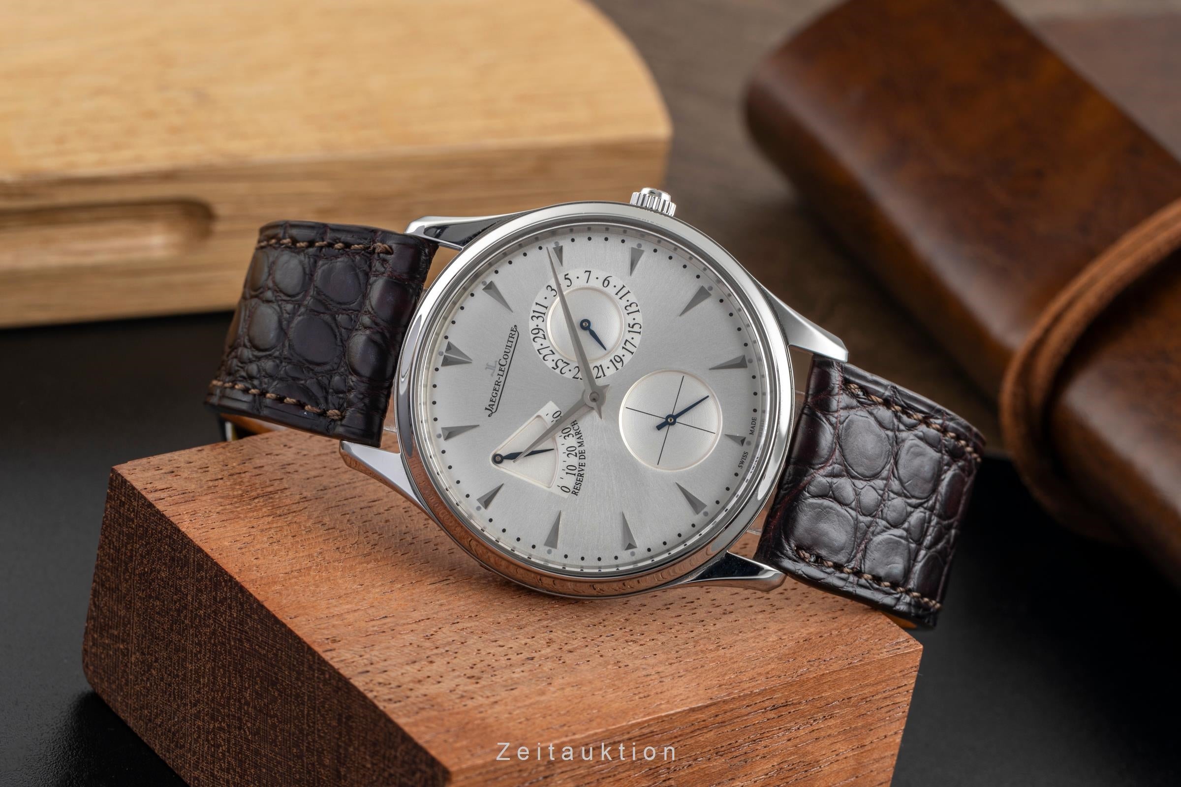 Jaeger LeCoultre Master Ultra Thin acero automático reloj para caballeros Q1378420  176.8.38.S LP: 10800EUR  [2504496]