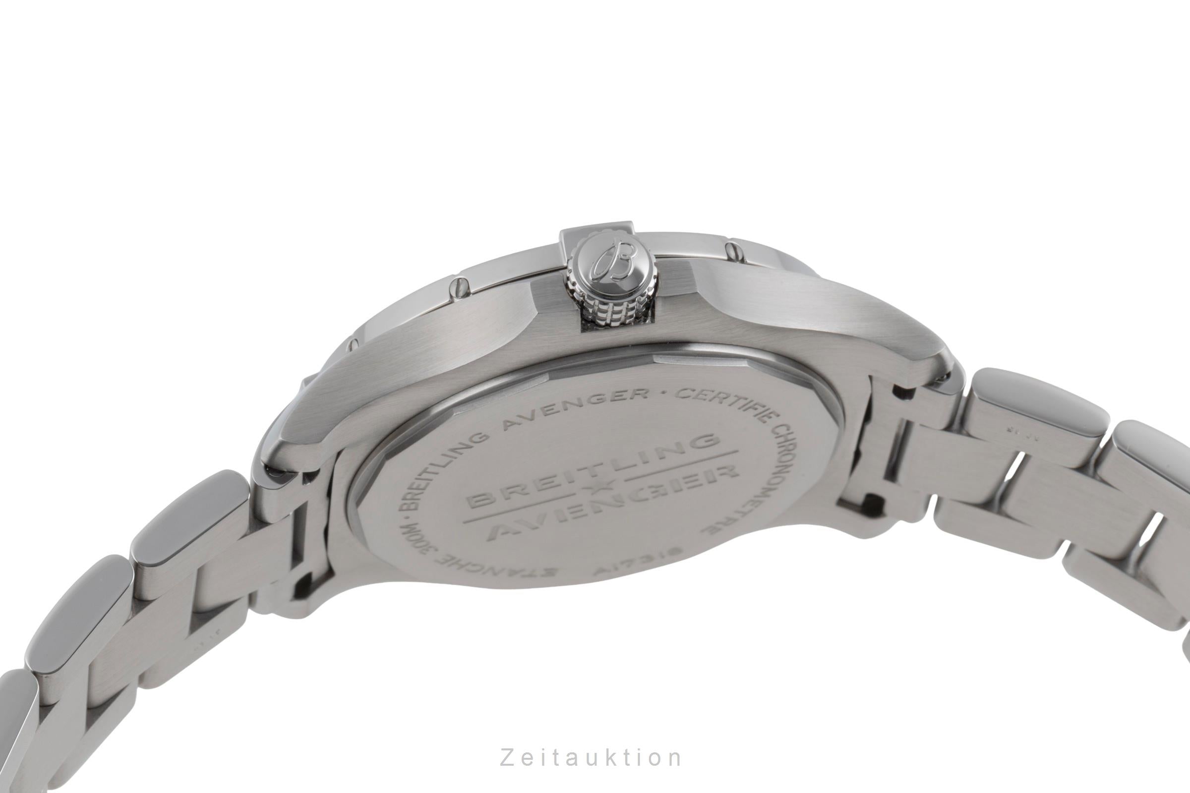 Breitling Avenger steel automatic men's watch A17318101C1X1  [2504514]
