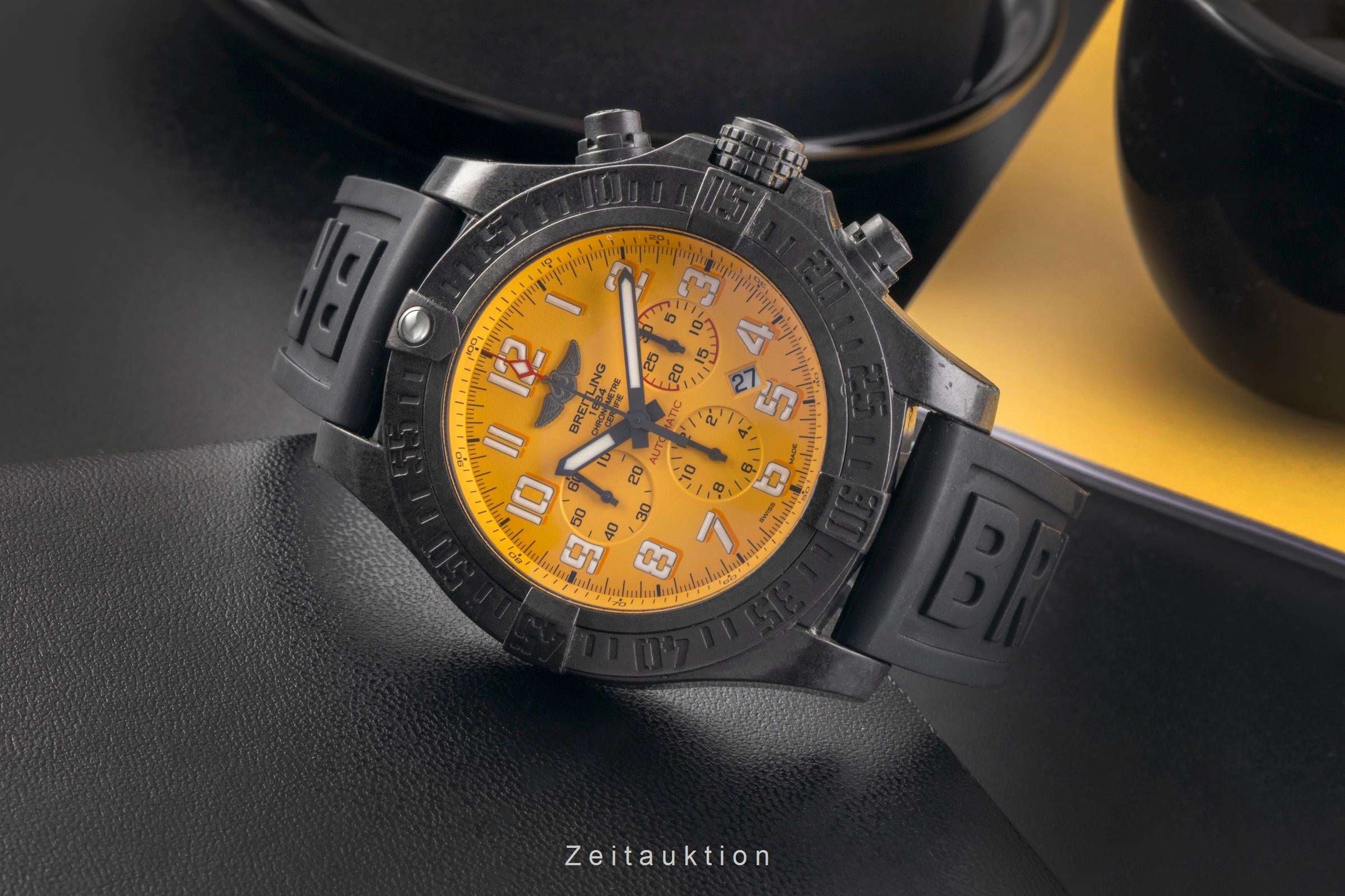 Breitling Avenger chronograph breitlight automatic men's watch XB0170E41I1W1 LP: 8150EUR  [2504525]