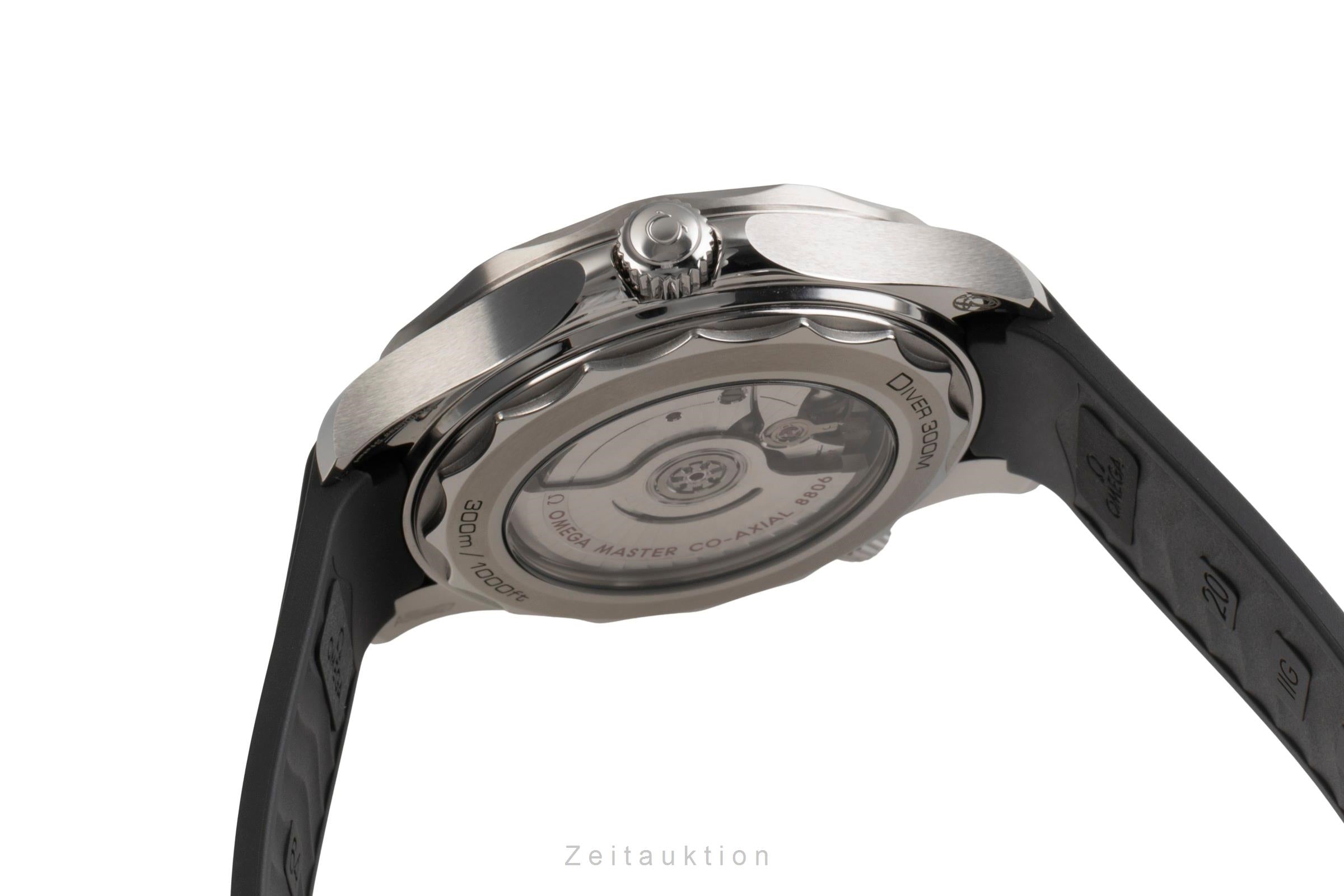 Omega Seamaster Diver Stahl / Titanlünette Ref. 210.32.42.20.06.002 B&P 2025 [2504544]