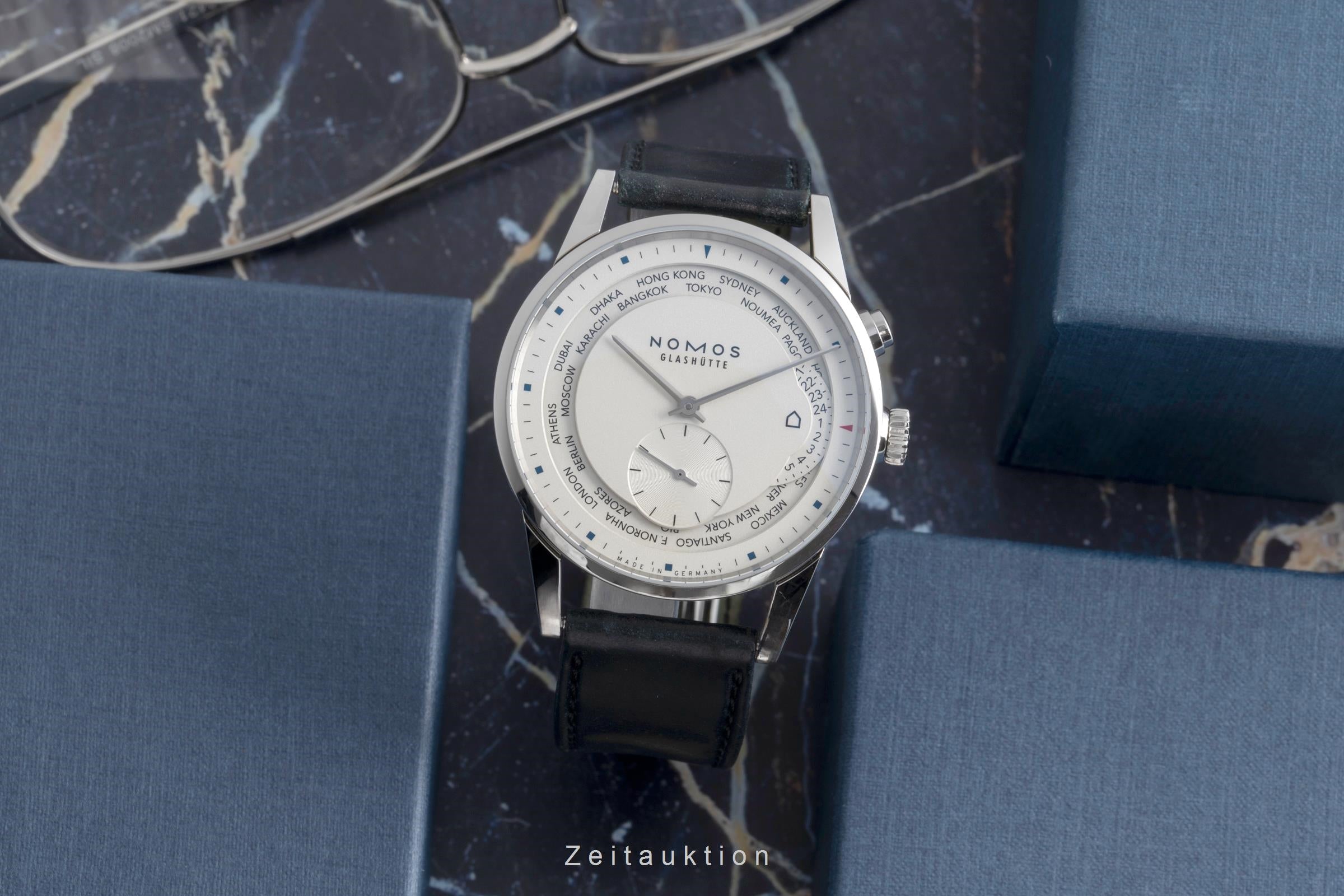 Nomos Zürich Weltzeituhr Stahl Automatik Herrenuhr Ref. 805 Box & Papiere 2025 [2504553]