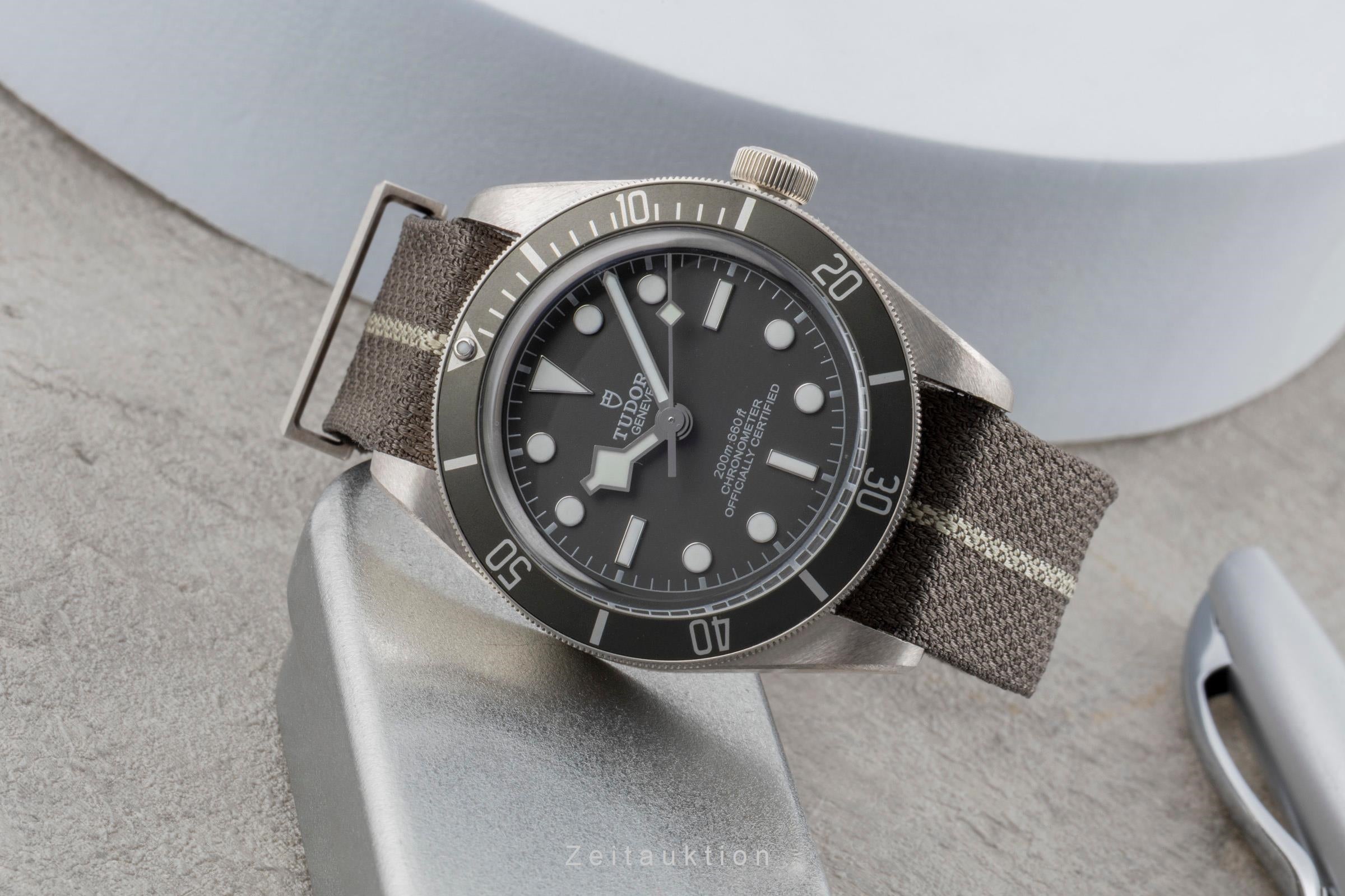 Tudor Black Bay argent automatique montre pour hommes 79010S LP: 4810EUR  [2504582]