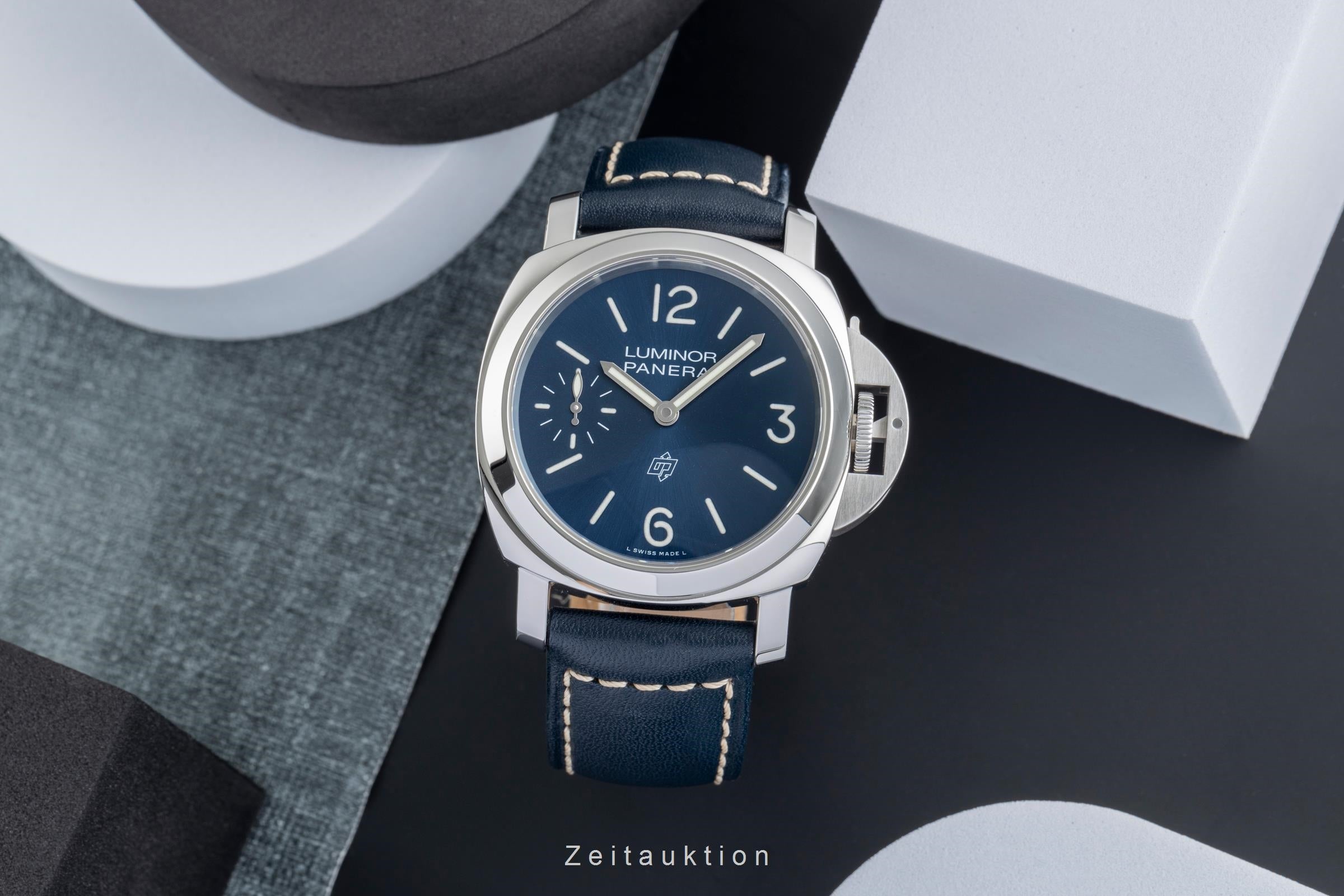 Panerai Luminor  acier à remontage manuel montre pour hommes PAM01085 LP: 6200EUR  [2504631]