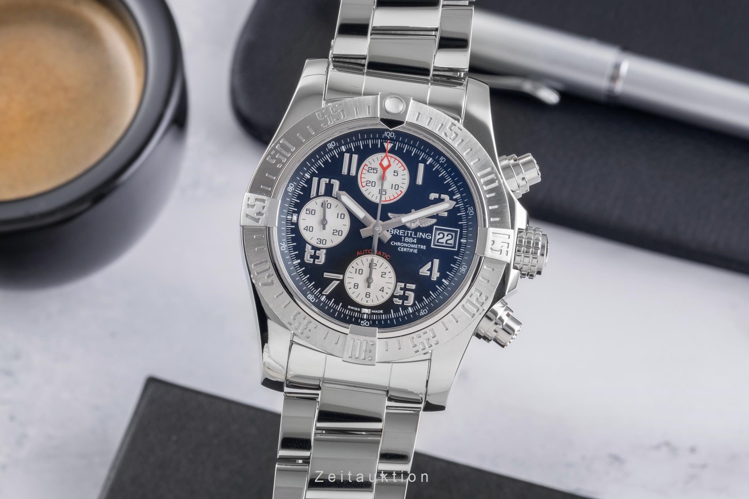 Breitling Avenger II chronographe acier automatique montre pour hommes A13381111B2A1  [2504633]