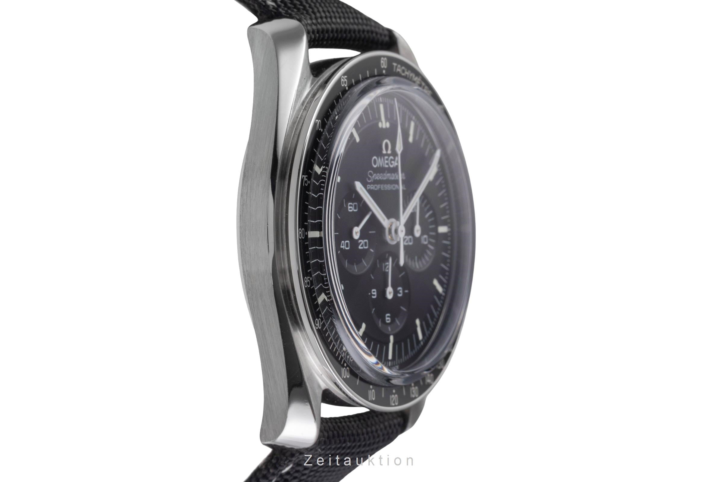 Omega Speedmaster Moonwatch chronograph steel manual winding men's watch 310.32.42.50.01.002 LP: 8300EUR  [2504647]