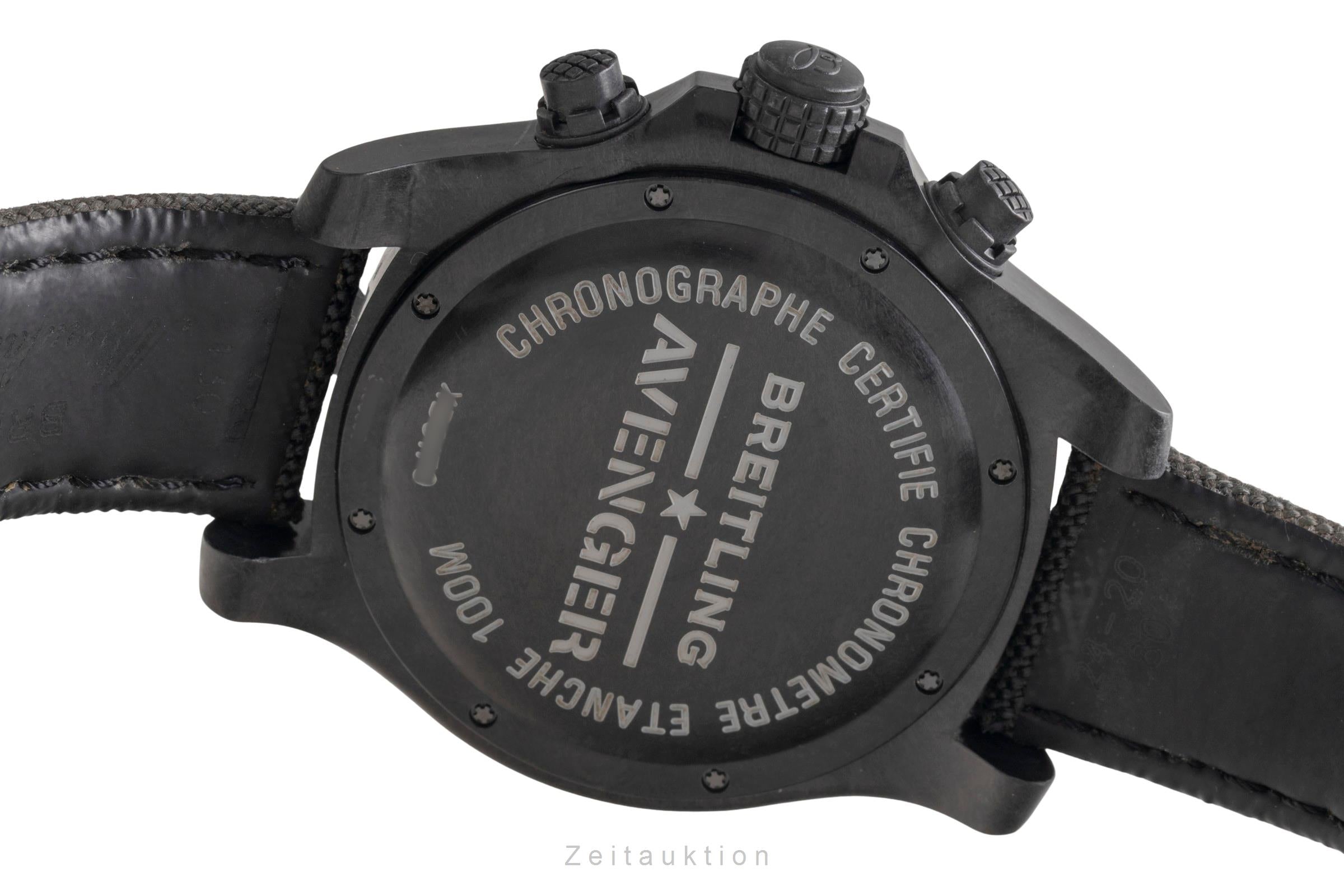 Breitling Avenger chronographe breitlight automatique montre pour hommes XB0170  [2504654]