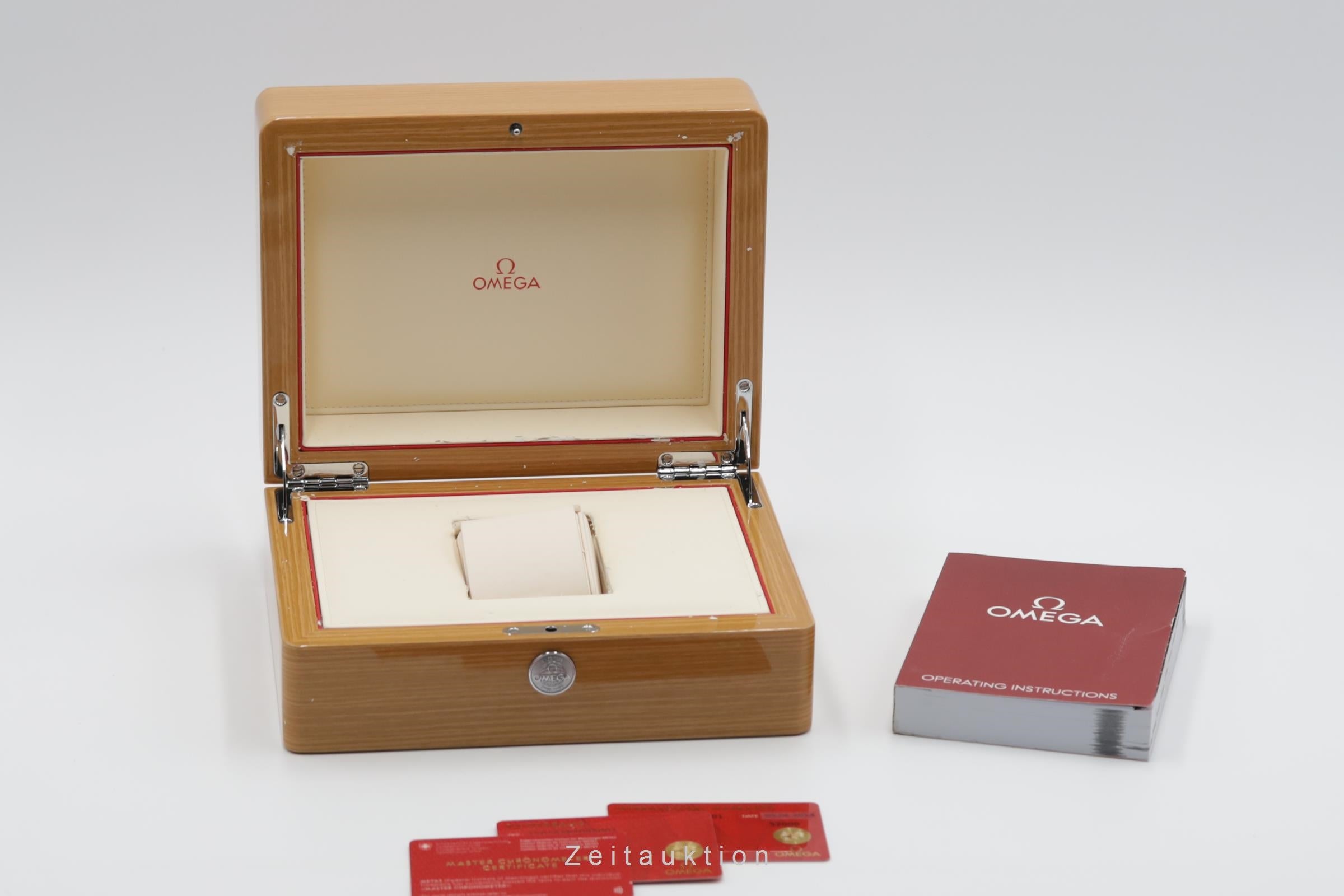 Omega Seamaster steel automatic men's watch 220.10.38.20.03.001 LP: 6800EUR  [2504660]