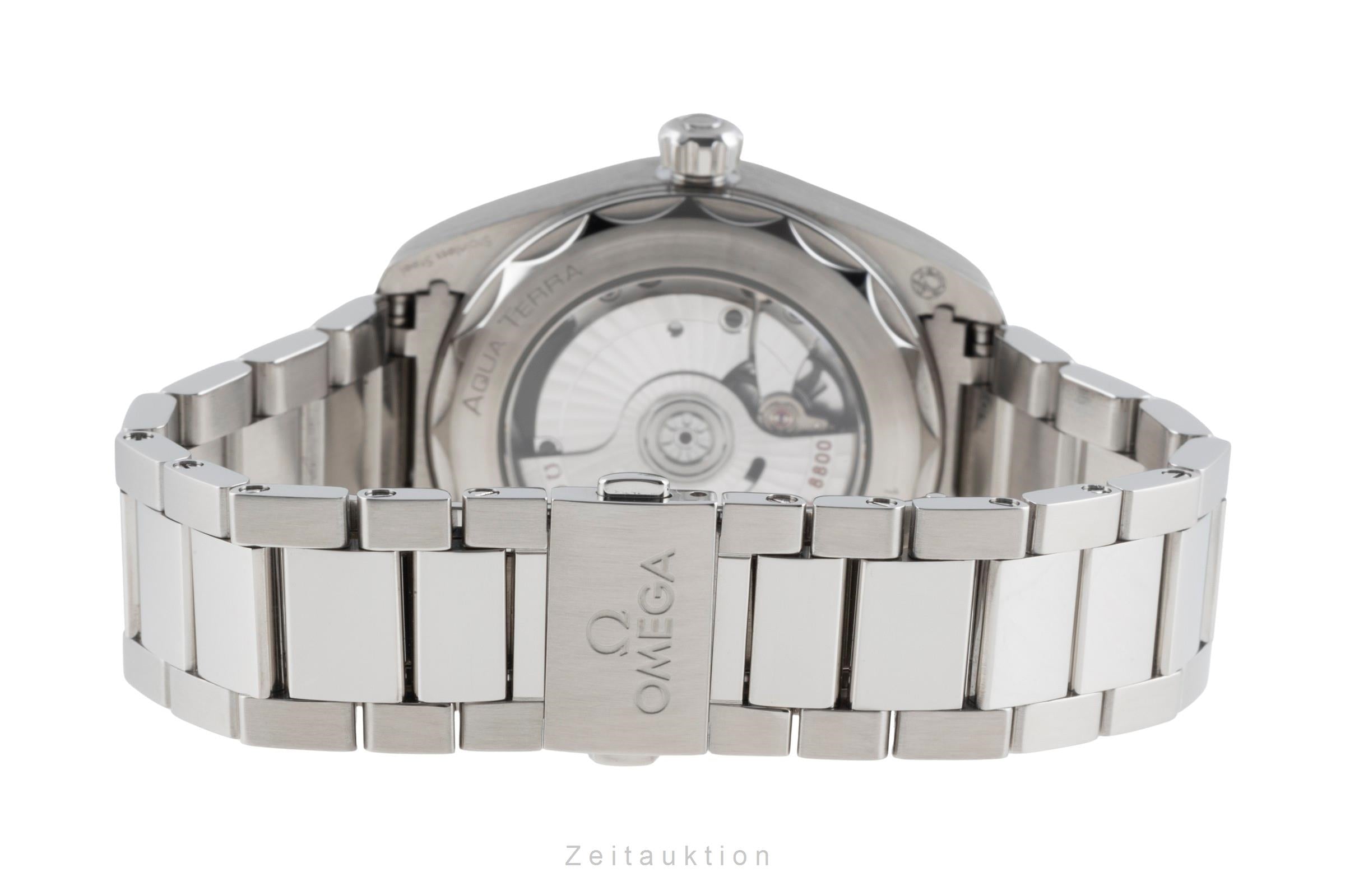 Omega Seamaster steel automatic men's watch 220.10.38.20.03.001 LP: 6800EUR  [2504660]