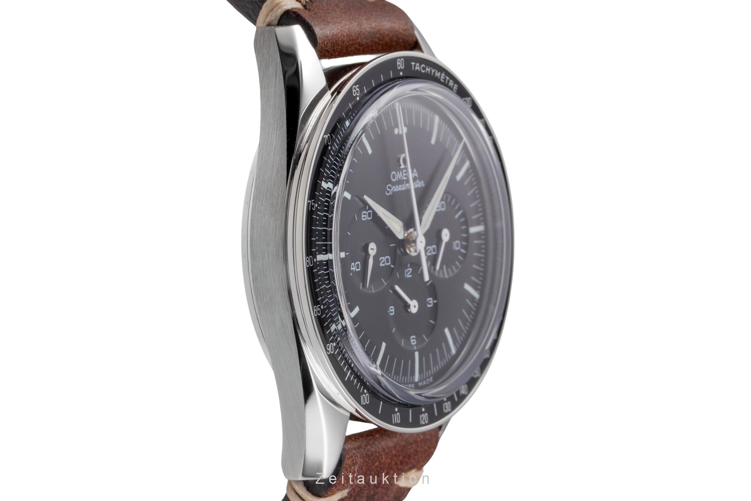Omega Speedmaster Moonwatch chronograph steel manual winding men's watch 311.32.40.30.01.001  [2504686]
