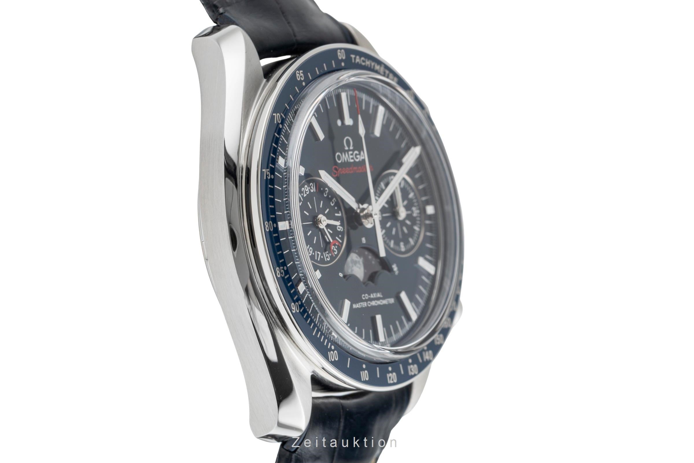 Omega Speedmaster chronograph steel automatic men's watch 304.33.44.52.03.001 LP: 12200EUR  [2504721]