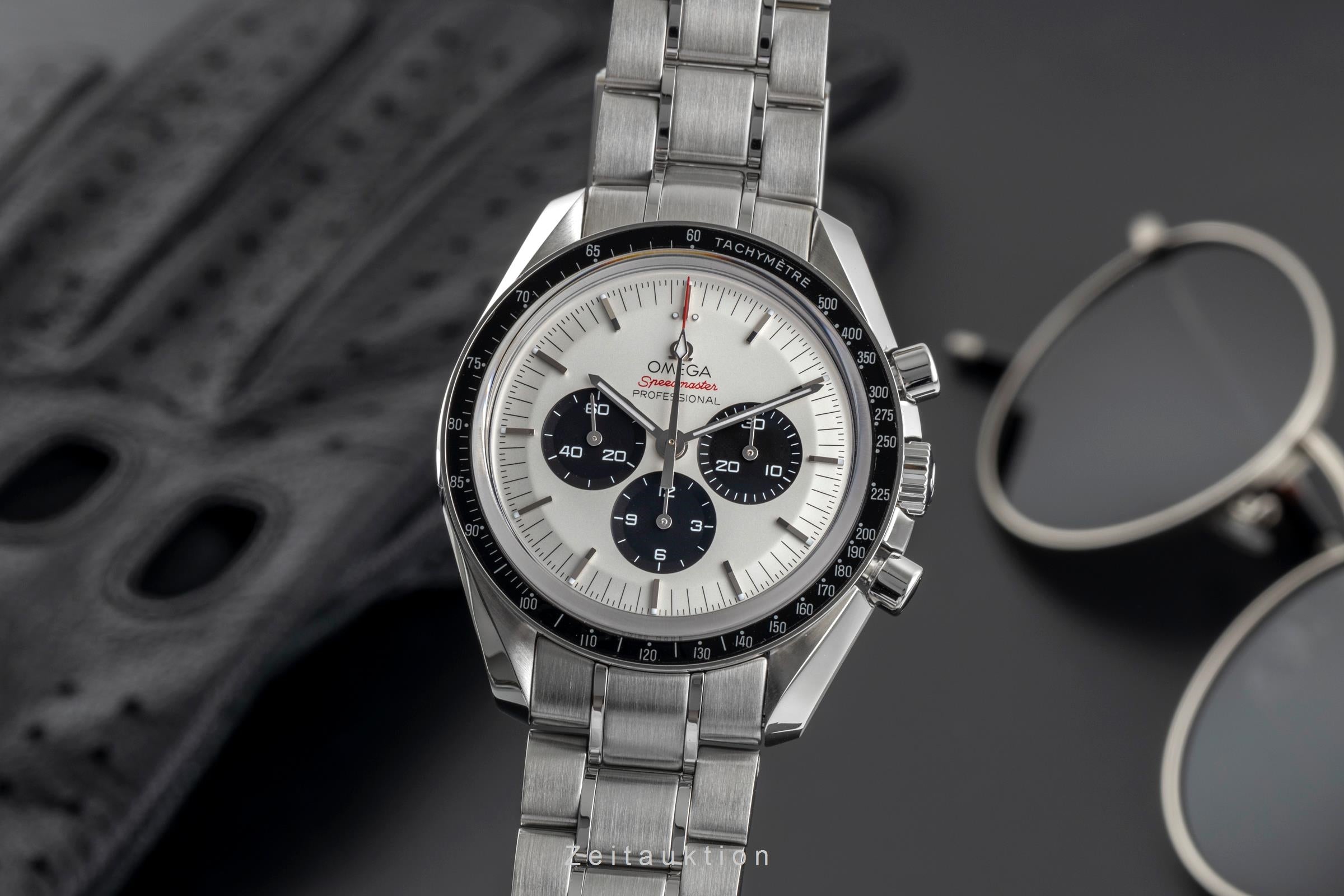 Omega Speedmaster chronograph steel manual winding men's watch 522.30.42.30.04.001  [2504724]