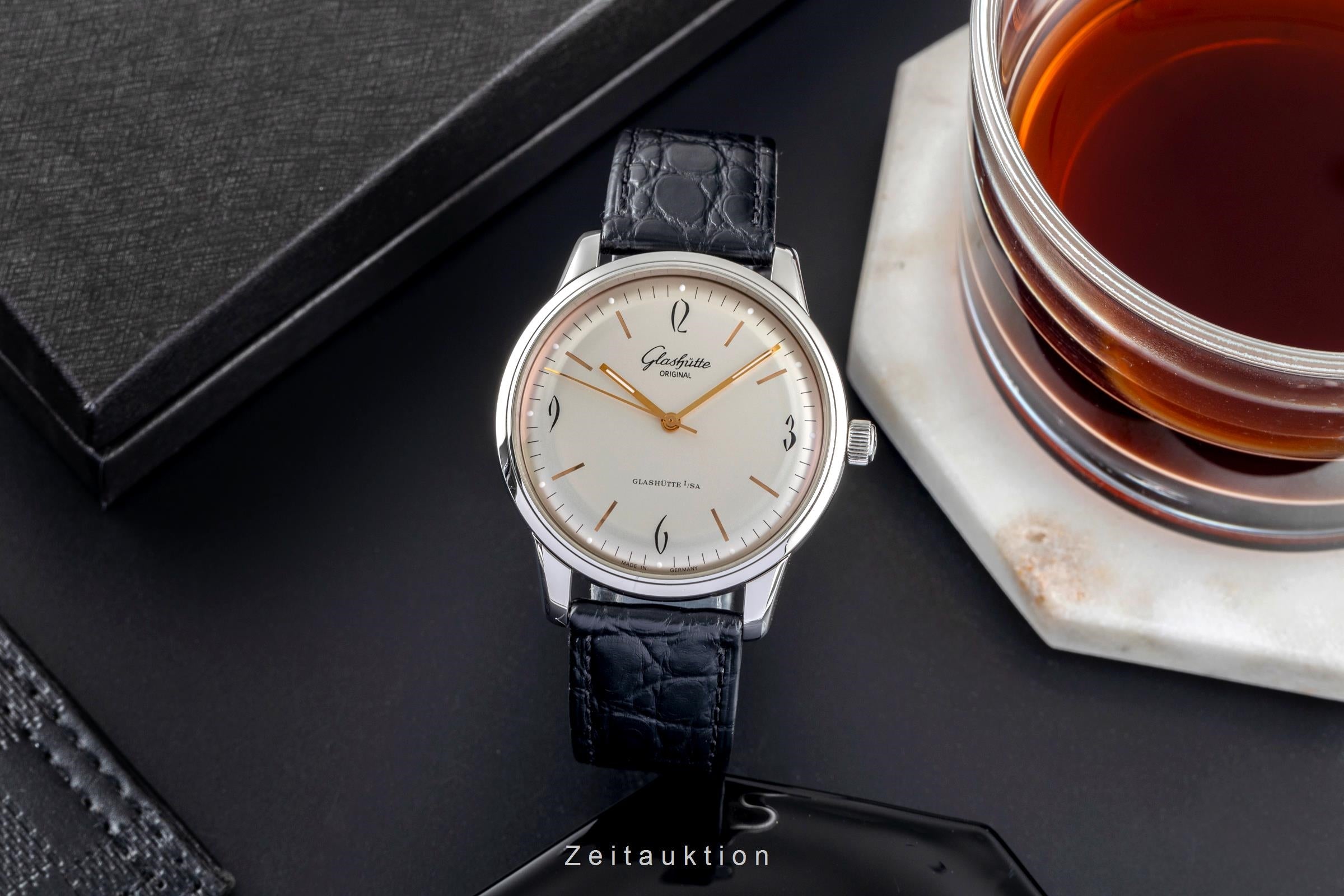 Glashütte Original Sixties Stahl Automatik Ref.1-39-52-01-02-04 B&P 2017 [2504769]