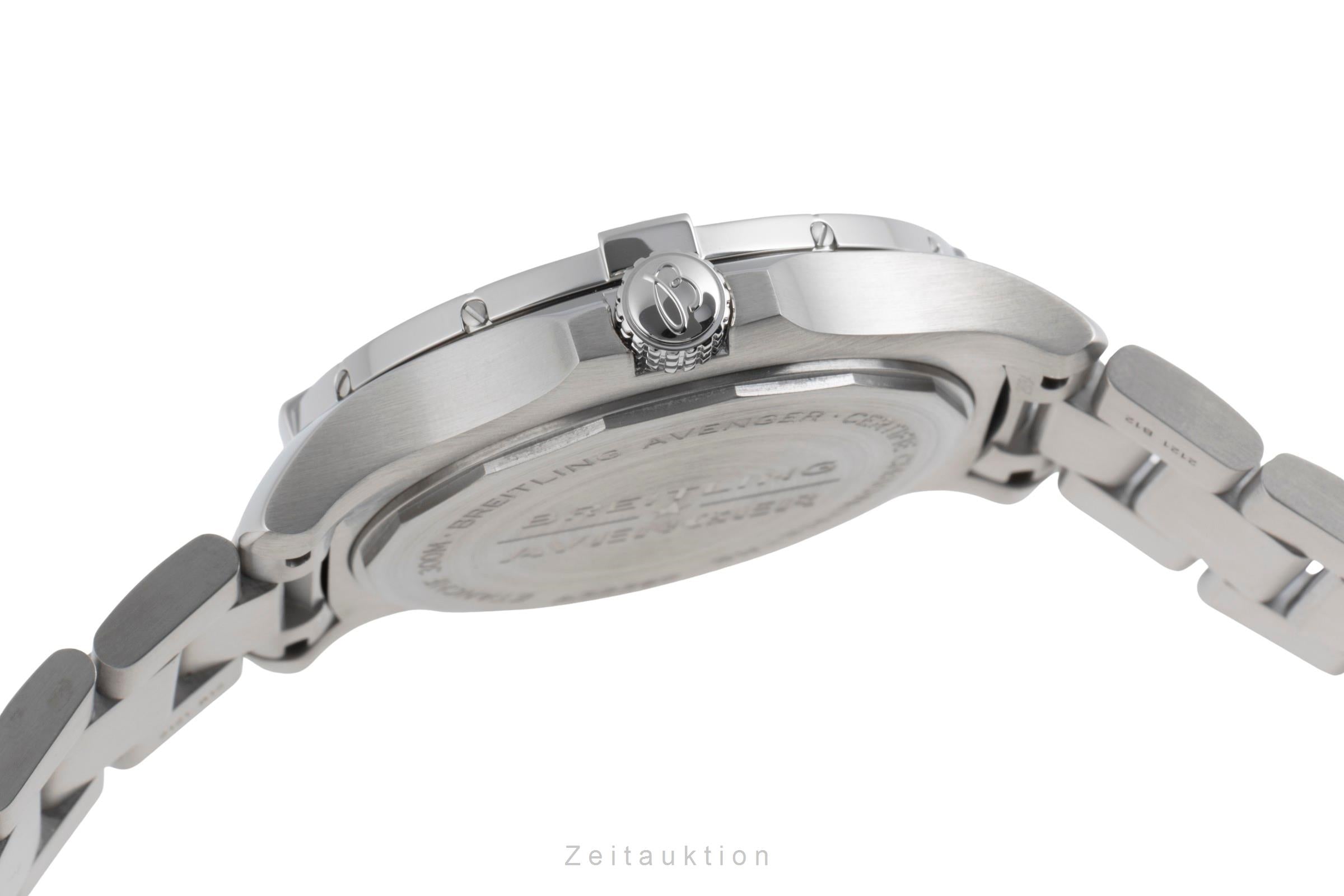 Breitling Avenger steel automatic men's watch A32397101A1A1 LP: 5750EUR  [2504792]