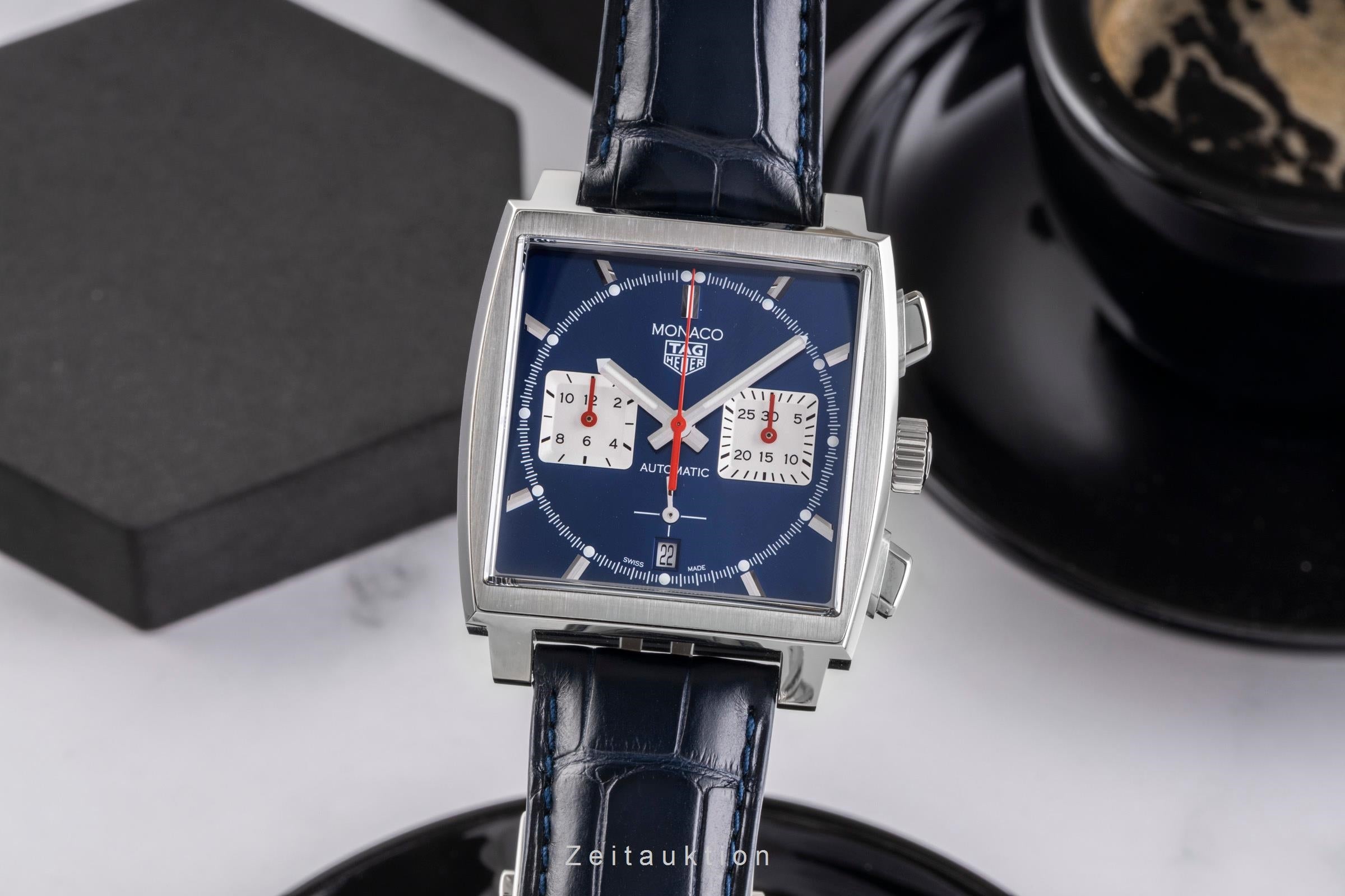Tag Heuer Monaco chronograph steel automatic men's watch CBL2111 LP: 7600EUR  [2504833]