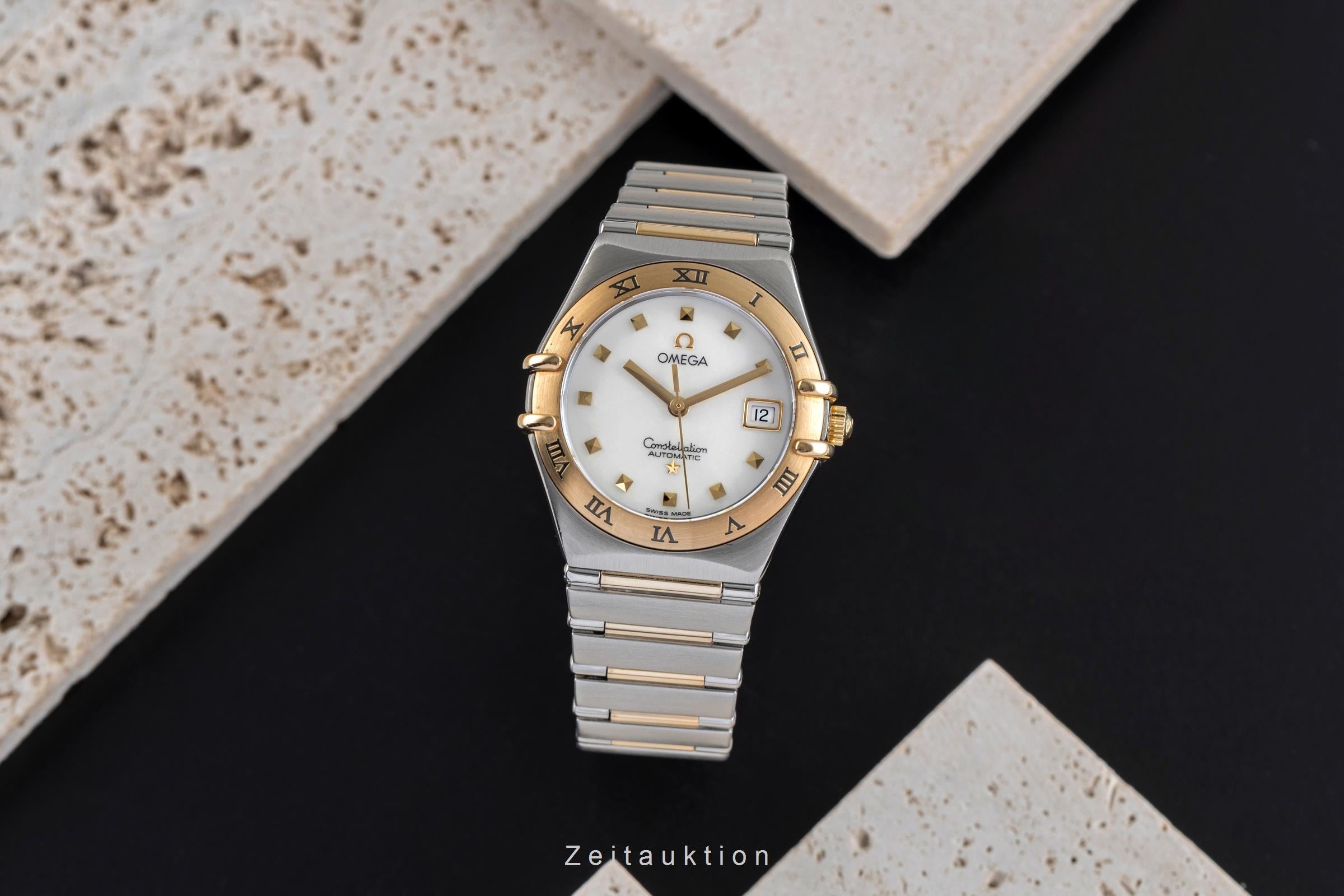 Omega Constellation steel / gold automatic women's watch 1391.71.00  [2504846]