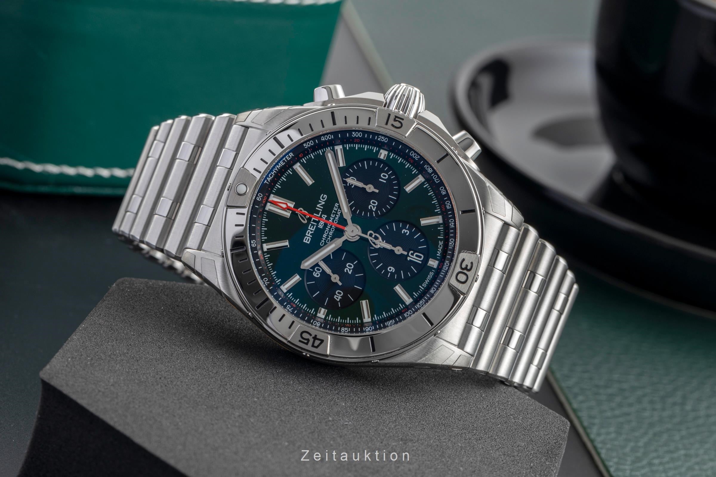 Breitling Chronomat chronograph steel automatic men's watch AB0134101L1A1	 LP: 9200EUR  [2504887]
