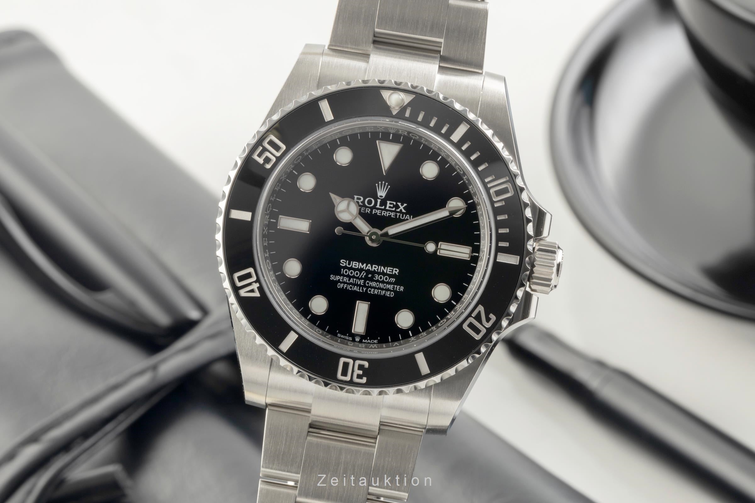 Rolex Submariner steel automatic men's watch 124060  [2504894]