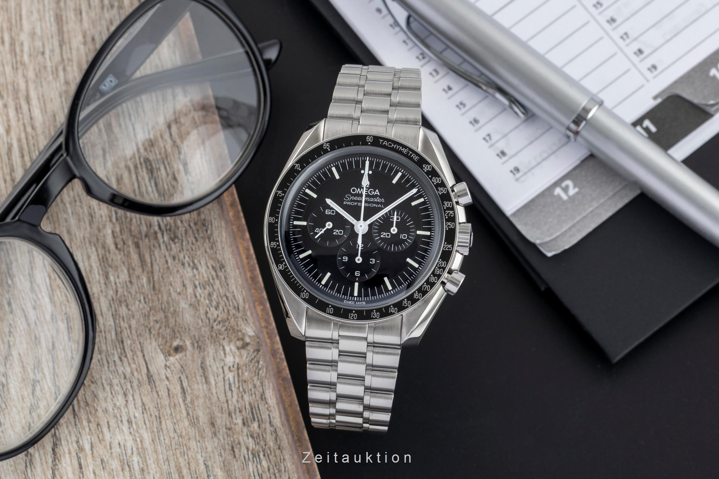 Omega Speedmaster Moonwatch chronograph steel manual winding men's watch 310.30.42.50.01.001  [2504922]