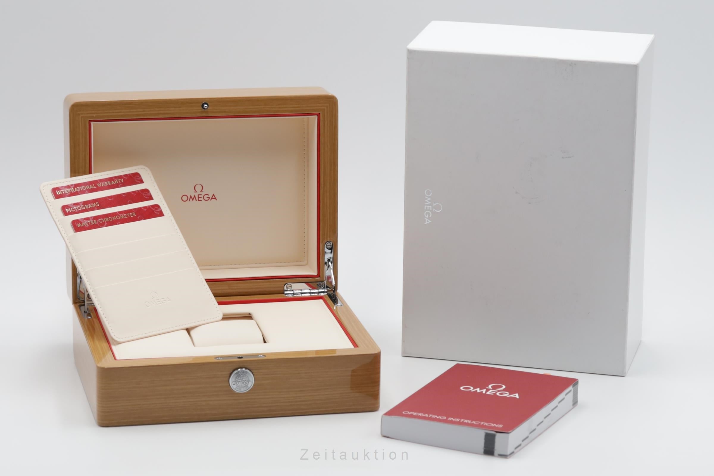 Omega Seamaster acier automatique montre pour hommes 234.32.41.21.03.001 LP: 7300EUR  [2504936]