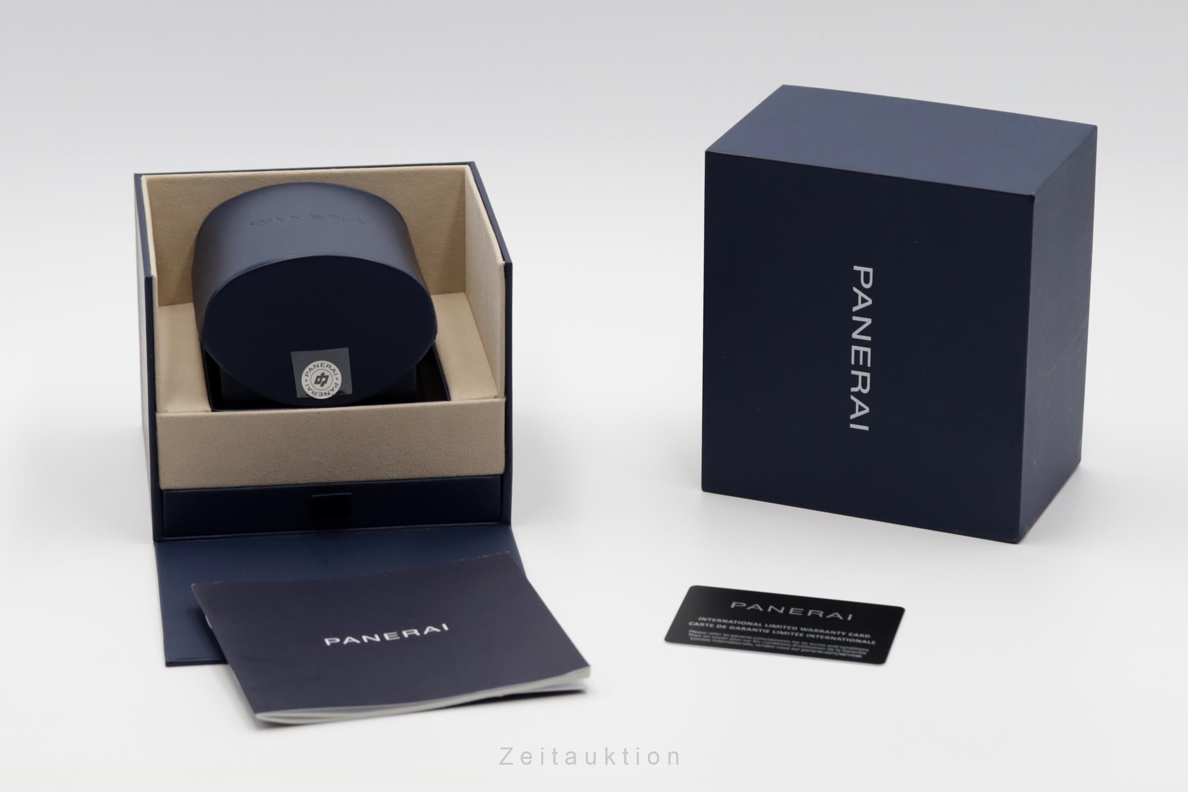 Panerai Submersible steel automatic men's watch PAM01068 LP: 11900EUR  [2504940]