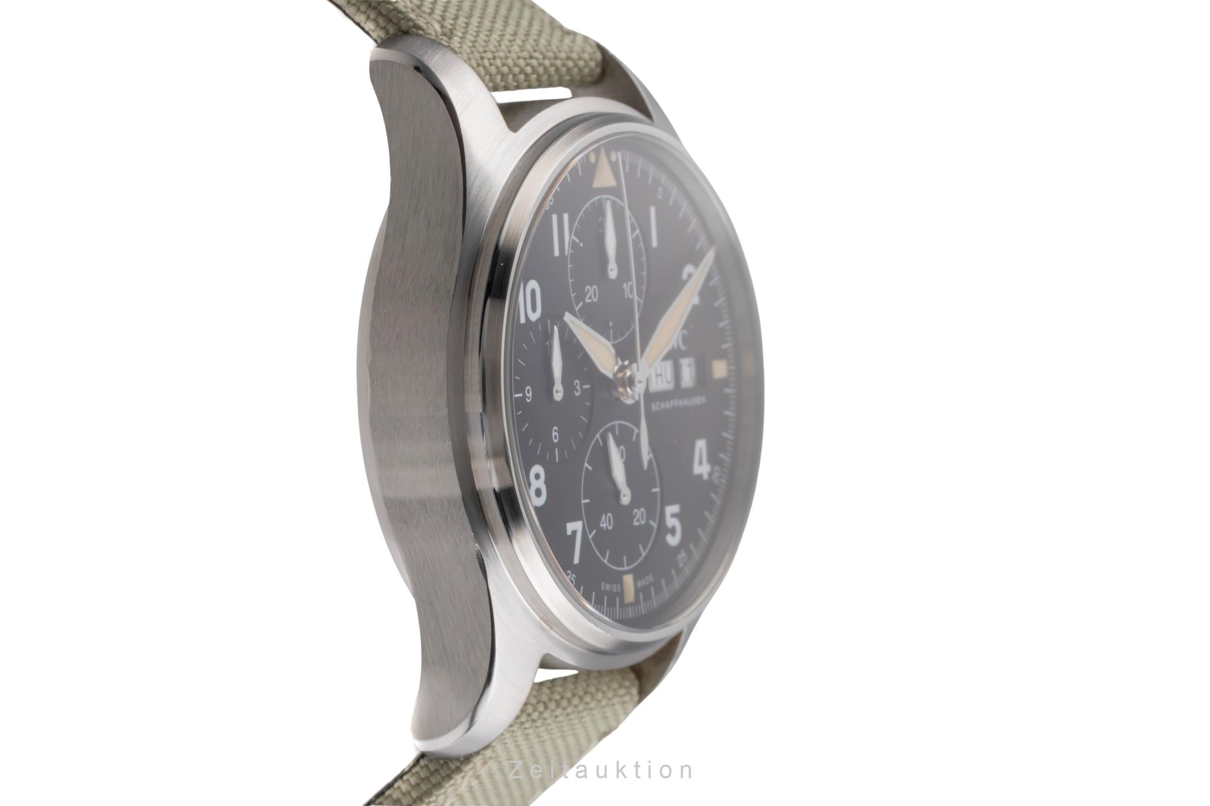 IWC Pilot Spitfire Chronograph Automatik Edelstahl Ref IW387901 B&P NP: 7300,- € [2504993]