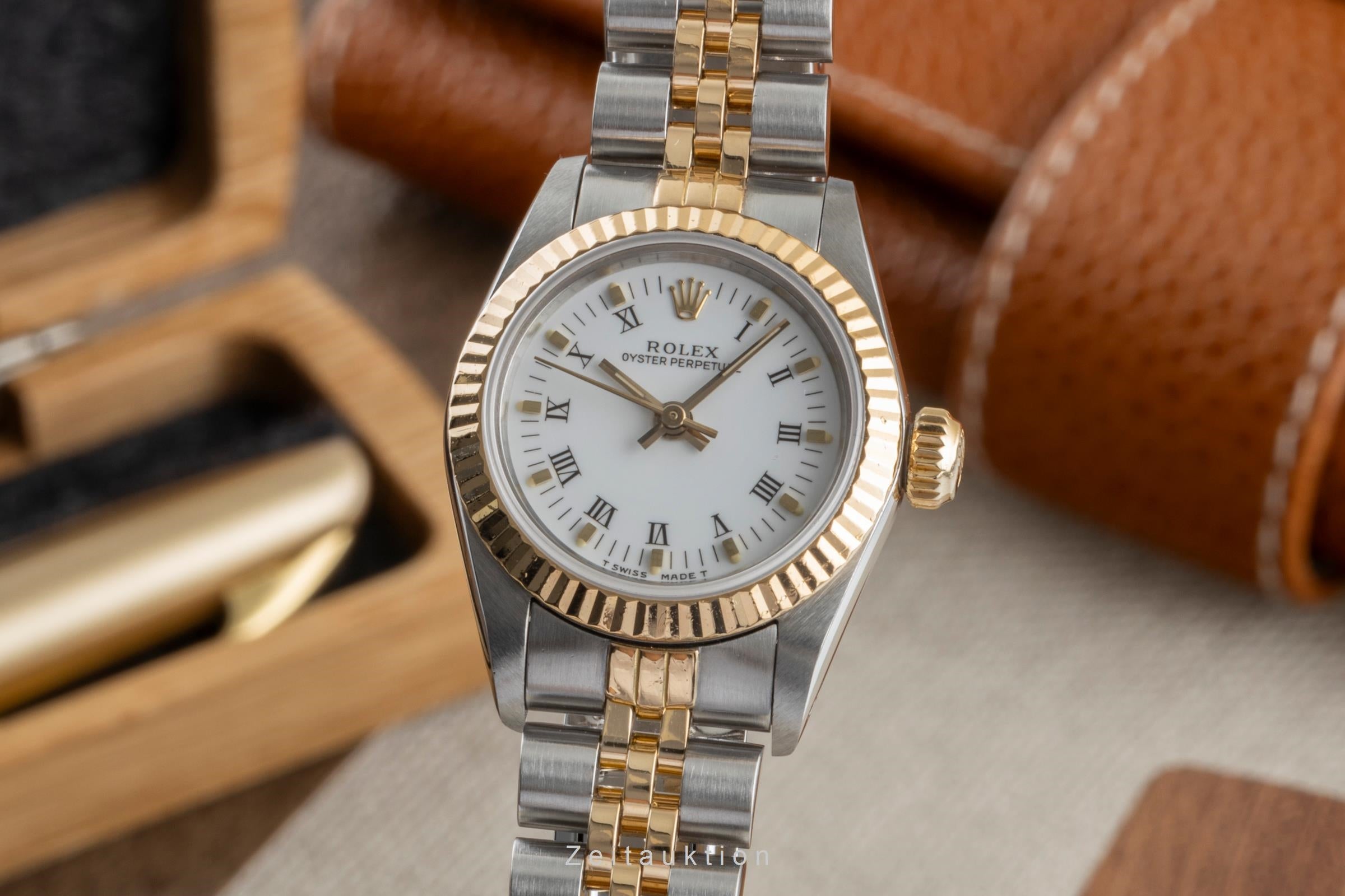 Rolex Oyster Perpetual steel / gold automatic women's watch 67193  [2505091]