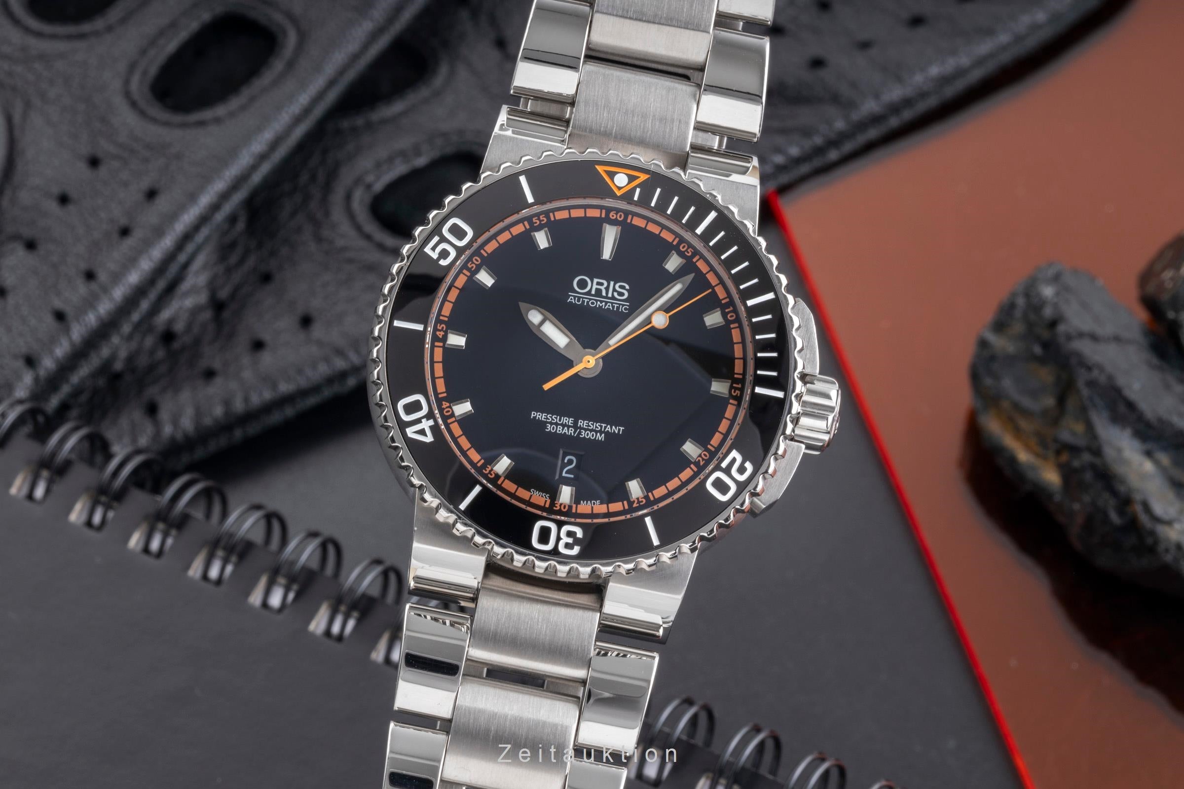 Oris Aquis Date acier automatique montre pour hommes 01 733 7653 4128-07 8 26 01PEB  [2505105]