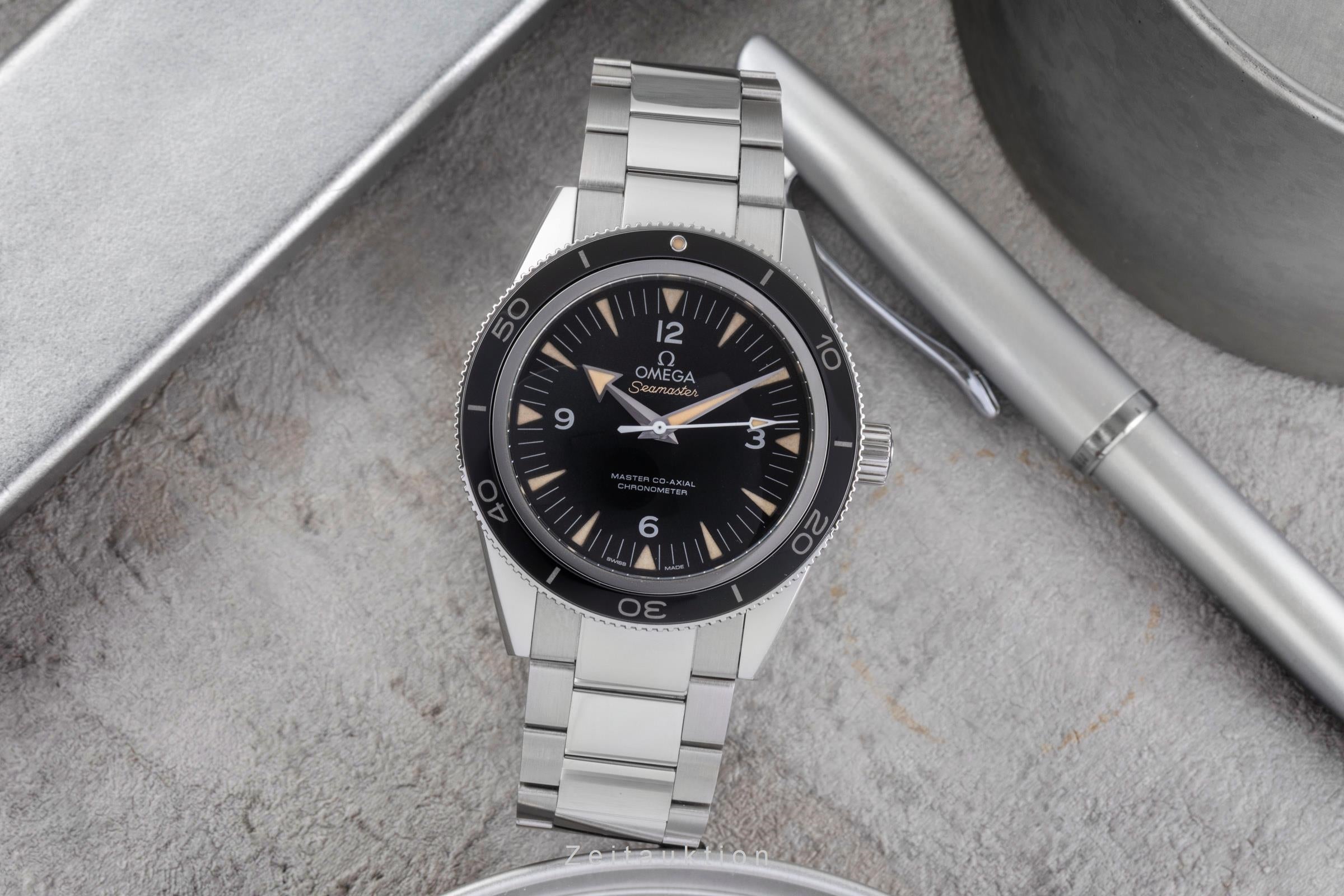 Omega Seamaster acier automatique montre pour hommes 233.30.41.21.01.001  [2505120]