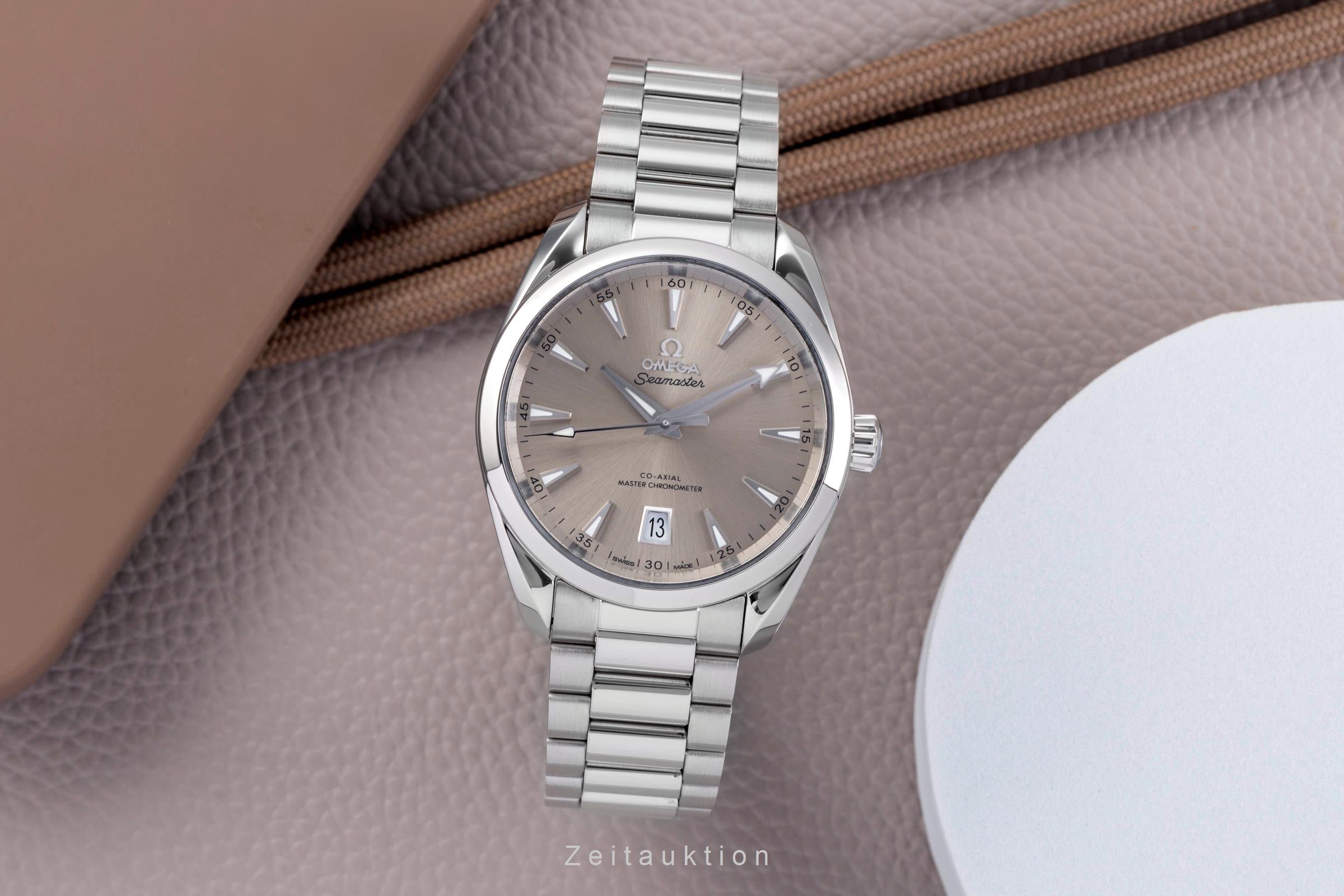 Omega Seamaster steel automatic men's watch 220.10.38.20.09.001 LP: 7200EUR  [2505126]