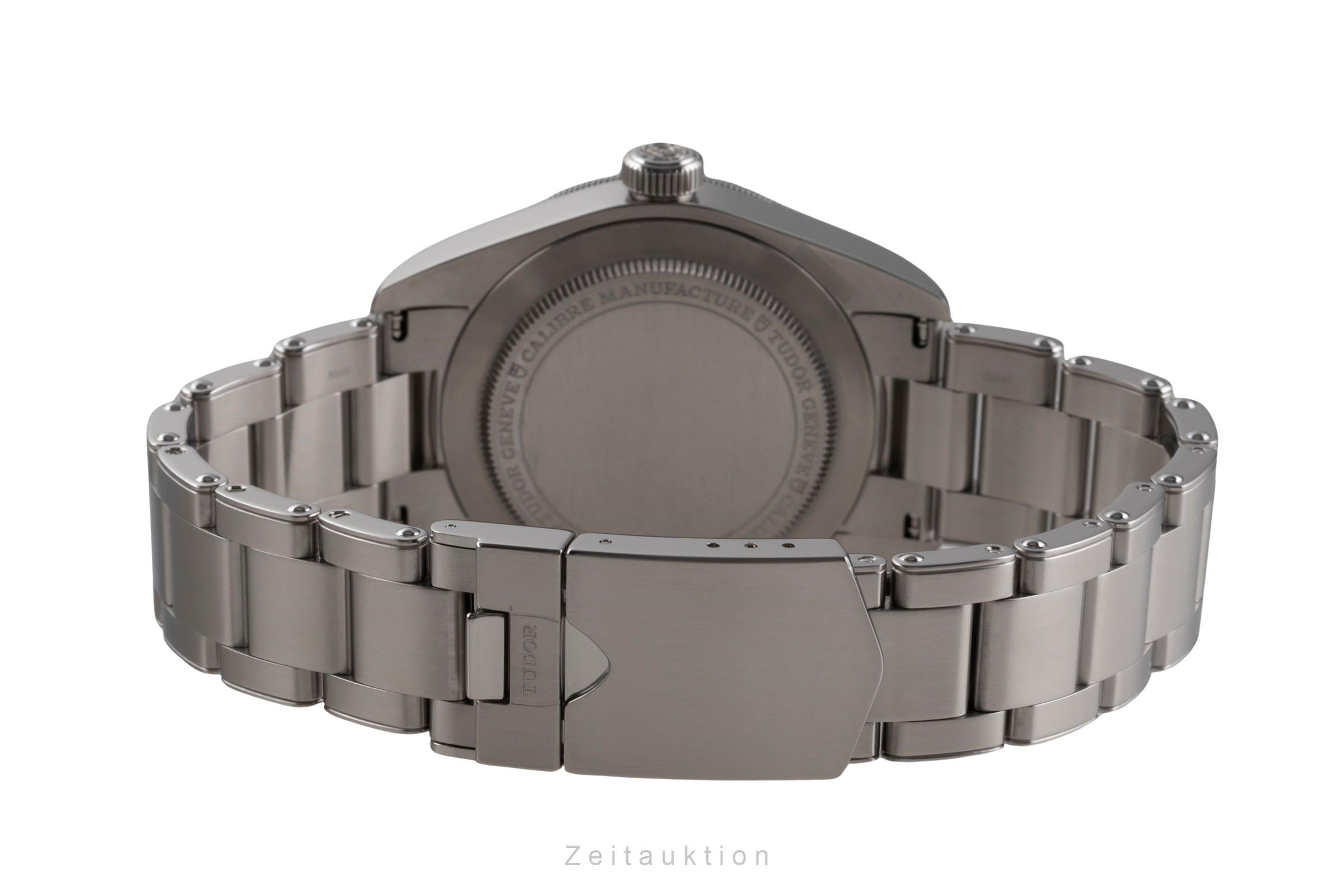 Tudor Black Bay steel automatic men's watch 79030N LP: 4150EUR  [2505154]