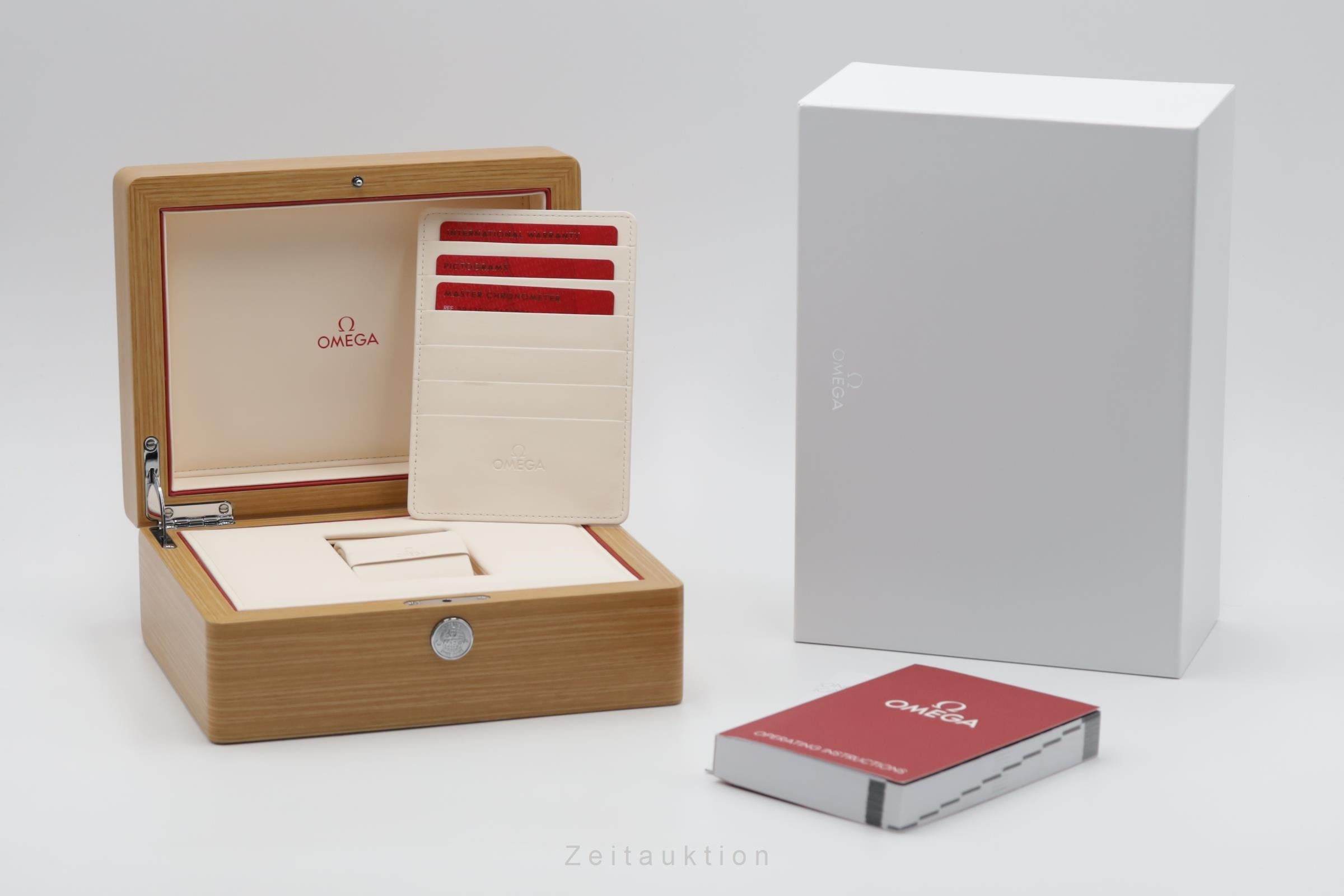 Omega Seamaster acciaio automatismo orologio da uomo 234.30.41.21.01.001 LP: 7700EUR  [2505157]