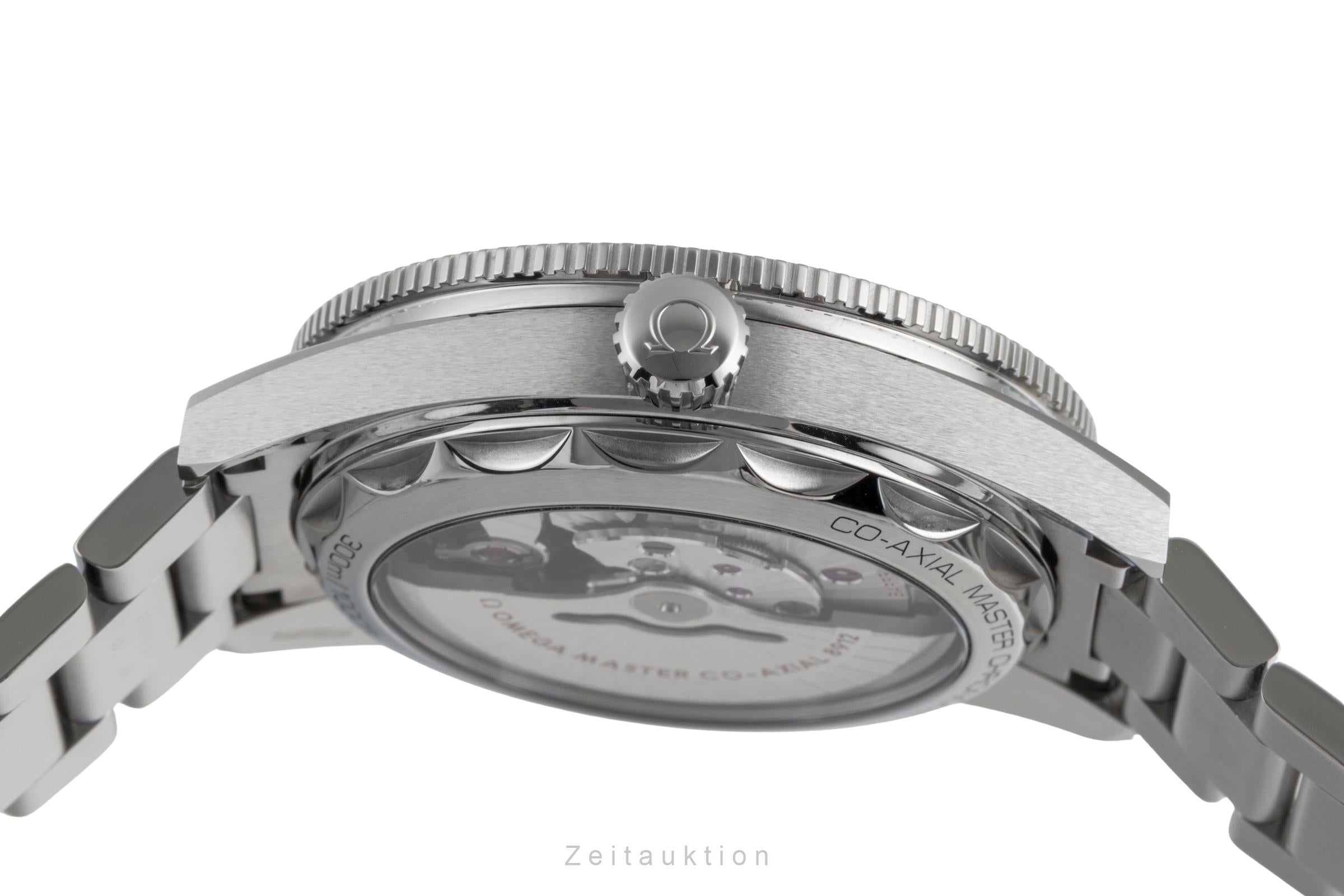 Omega Seamaster acciaio automatismo orologio da uomo 234.30.41.21.01.001 LP: 7700EUR  [2505157]