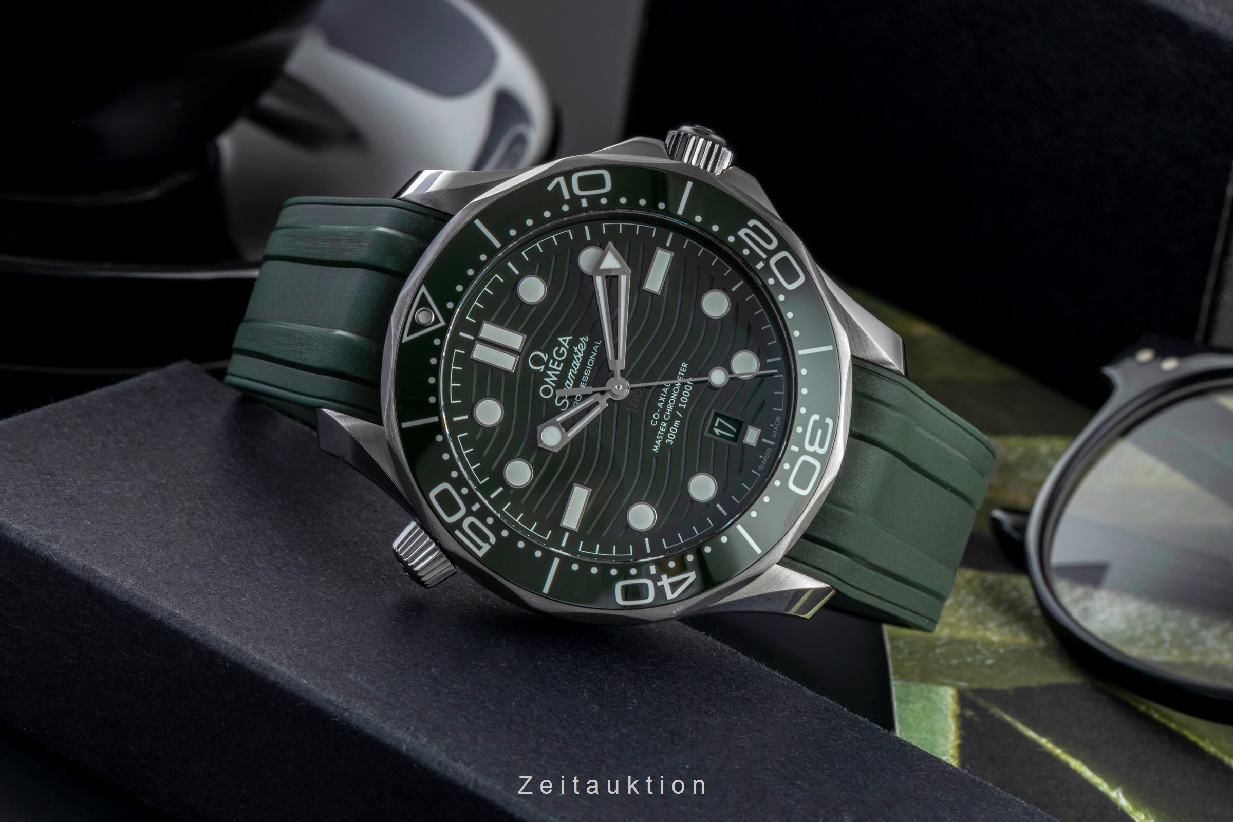 Omega Seamaster steel automatic men's watch 210.30.42.20.10.001 LP: 6100EUR  [2505159]