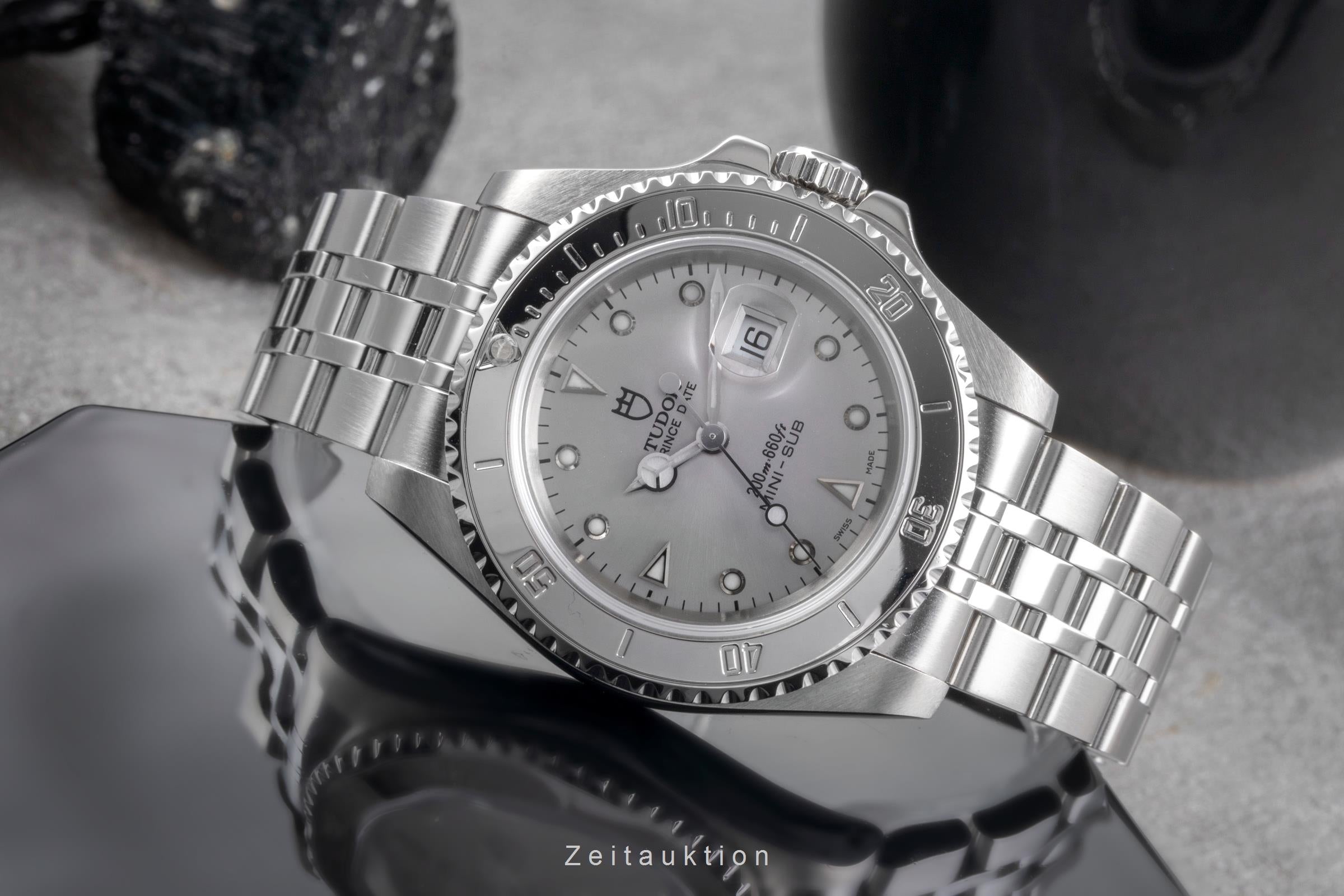 Tudor Mini-Sub acier automatique montre pour hommes 73190  [2505178]