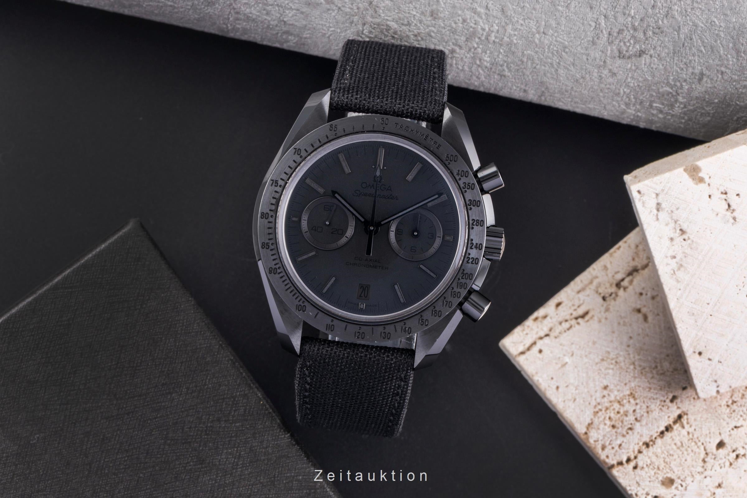Omega Speedmaster Moonwatch chronograph ceramic automatic men's watch 311.92.44.51.01.005 LP: 13900EUR  [2505191]